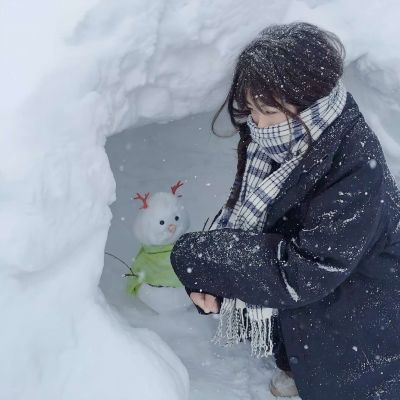 ins风女头 冬日女头像 海边风景女头 冷色调头像