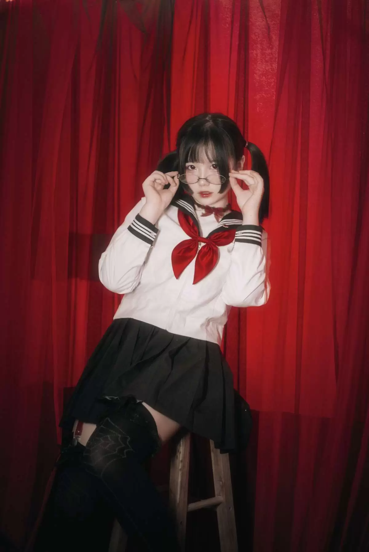 阿半今天很开心 美女Cosplay写真合集 38套