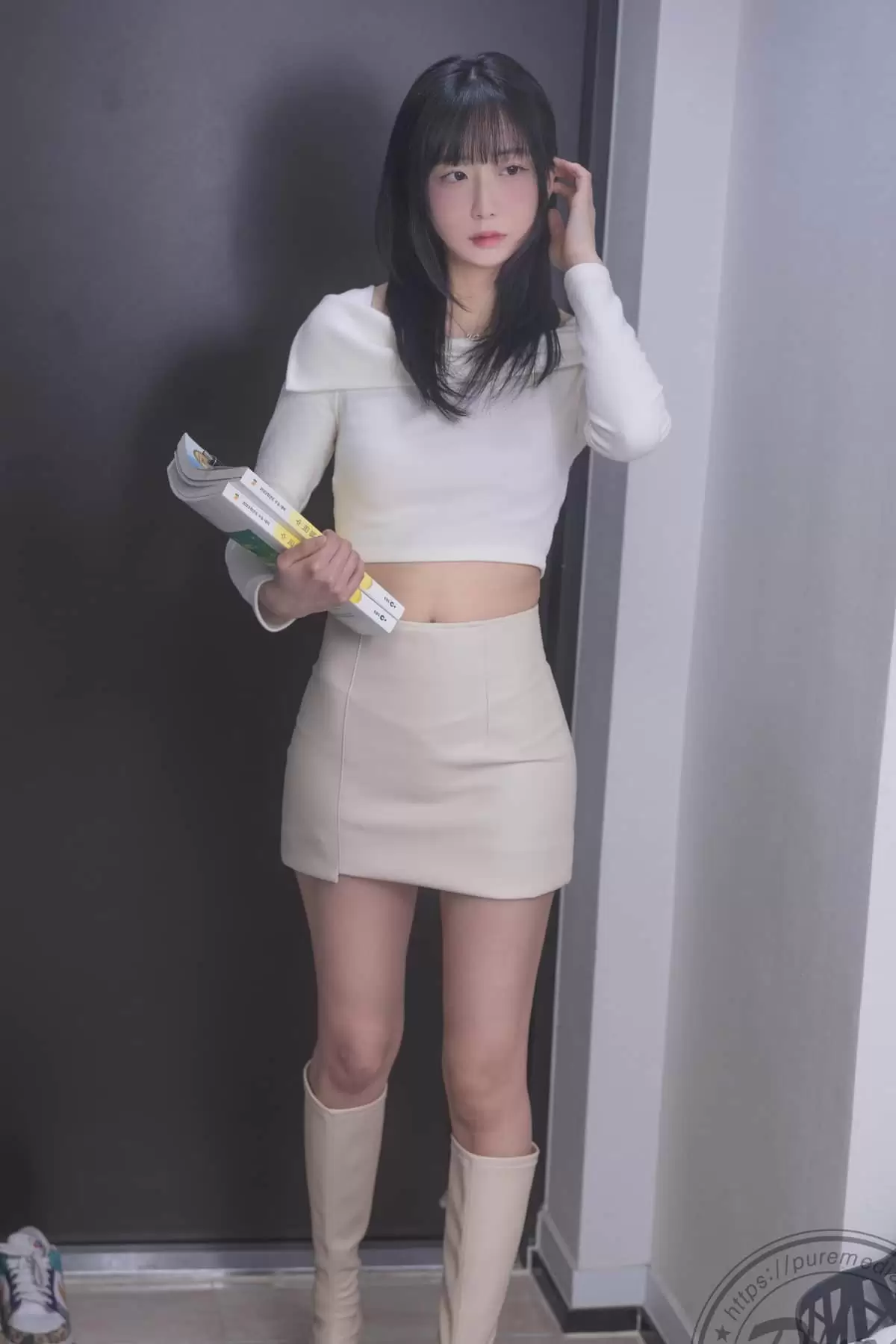 Hina (히나) 美女写真合集 12套