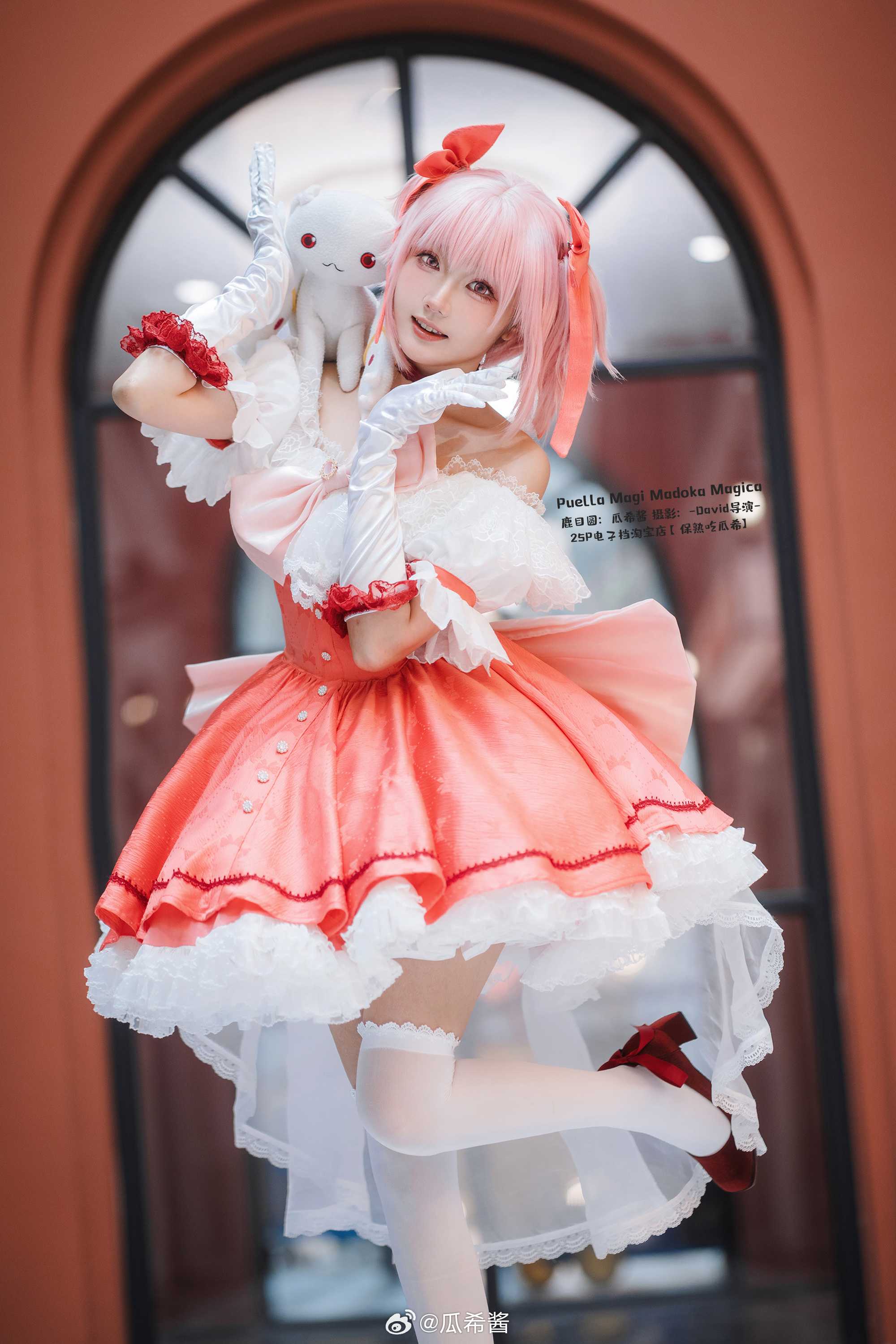 追寻着最值得相信的世界，来到你的银色庭院