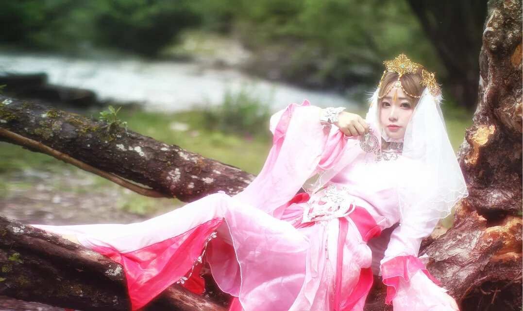 剑侠情缘网络版三 七秀萝莉