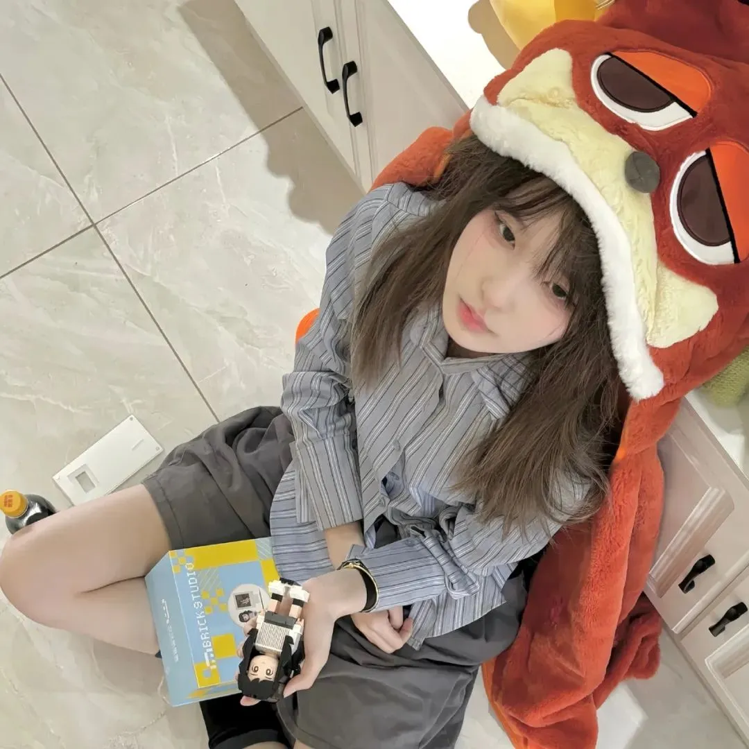 这种风格的头像太喜欢了