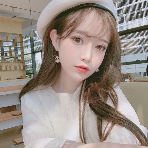 适合气质女孩使用的微信头像图片高冷气质美女