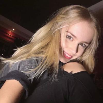 高冷欧美头像女生简单气质，这世间的温柔在等你