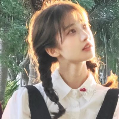 也许睡着才是常态，醒着只是为了手机做梦的素材 小众女头