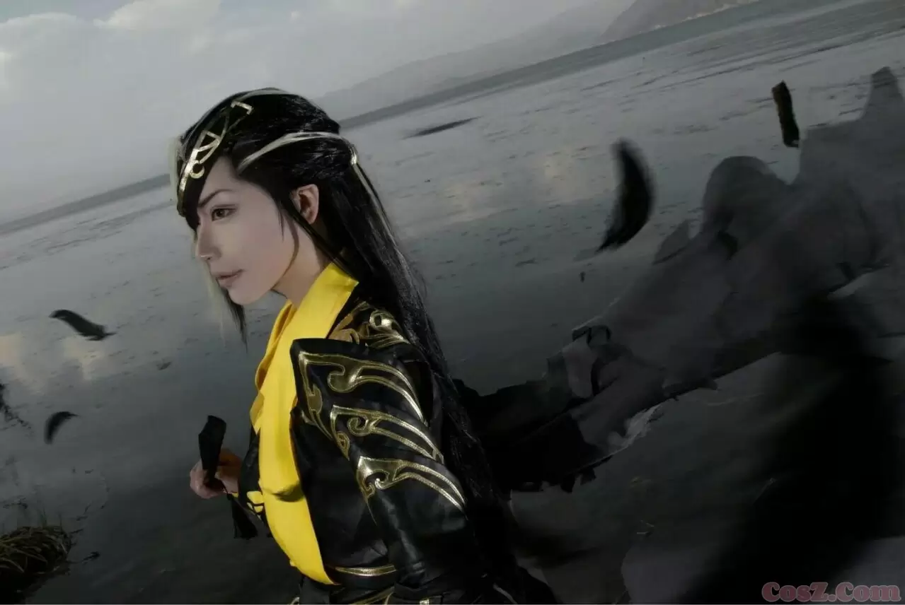 《C站·第345期》我怎么感觉他是拿剑的人，这个小姐姐COSPLAY的很好！