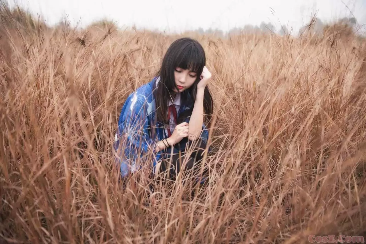 《C站·第316期》一只腿穿黑丝的小猫咪，这种日系居家女仆喜欢么？