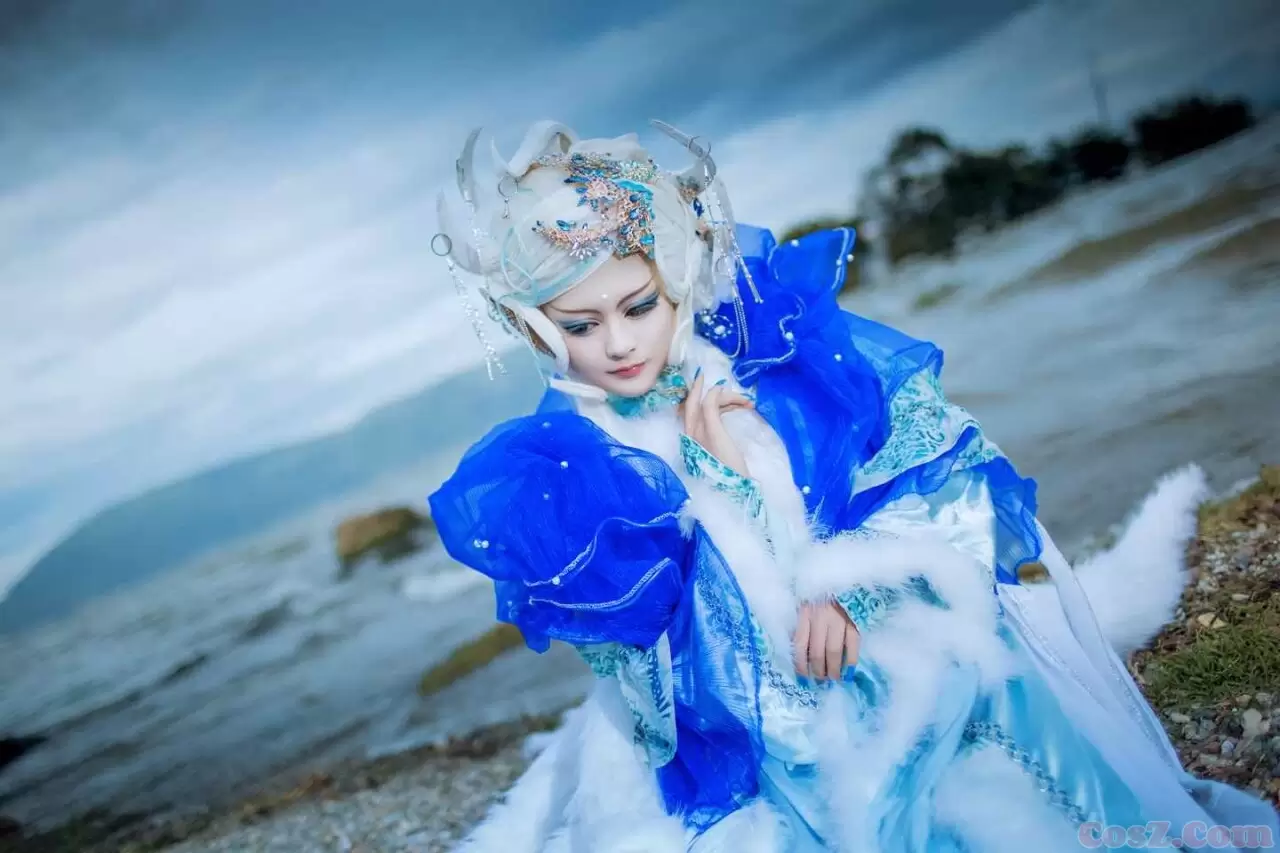 《C站·第284期》海边沙滩上的东海龙女原来成熟是这个样子滴！