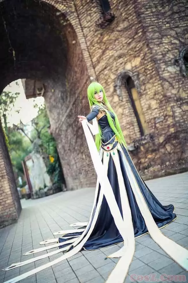 《C站·第271期》女王 C.C.皇后装COS