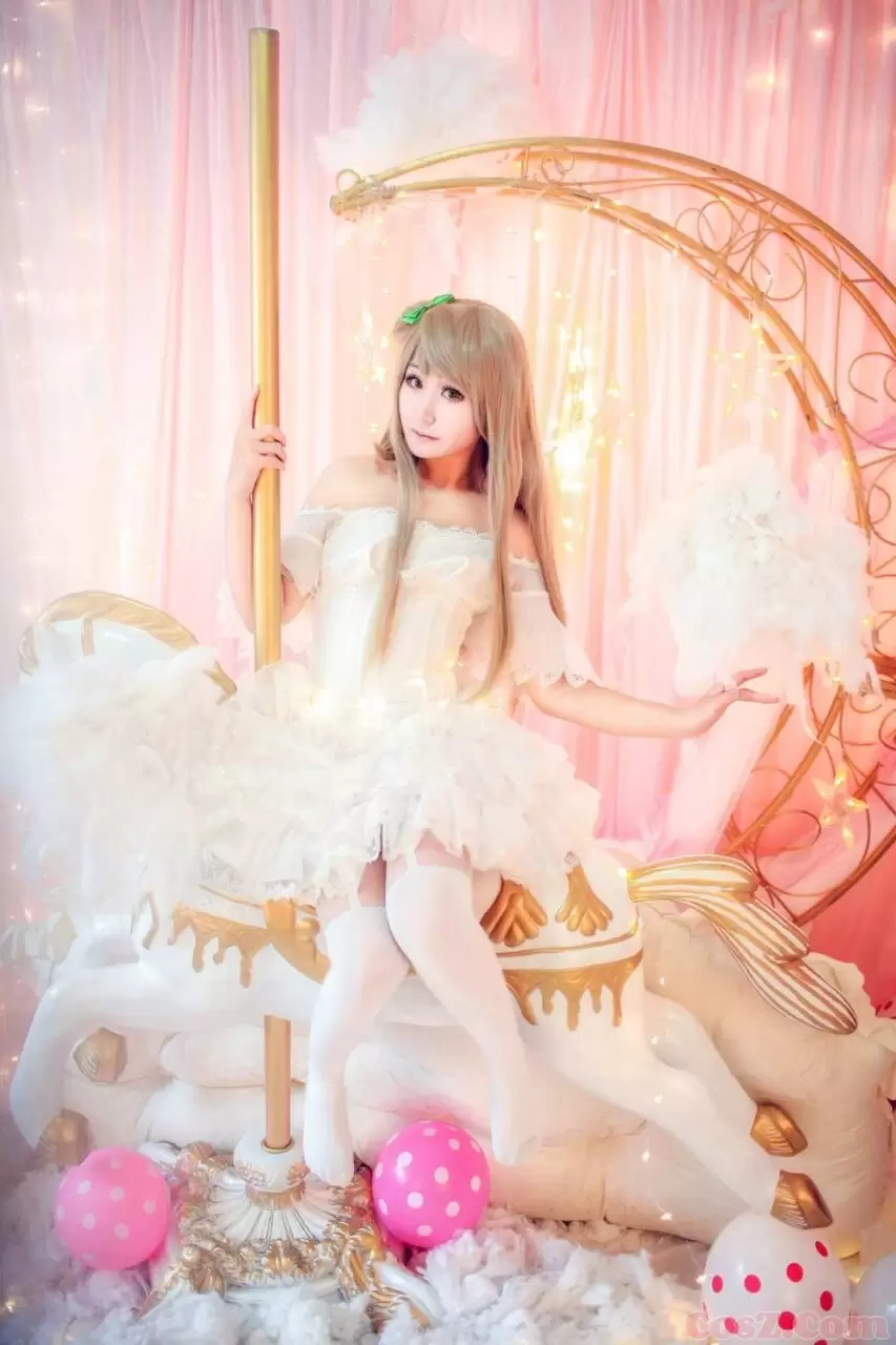 《C站·第22期》胖次南小鸟居家萝莉小公主就是这条腿有点粗！