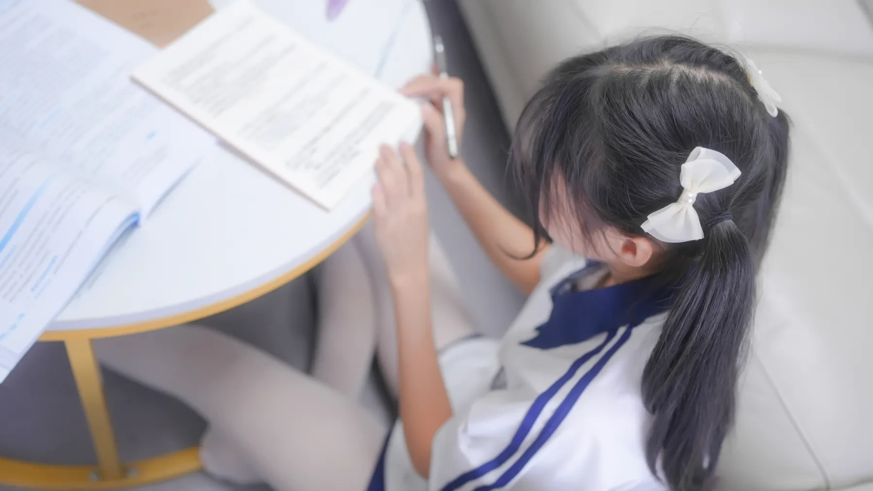 紧急企划-小婕 – 校服白丝[65P] - 秀人网免费无水印在线套图写真