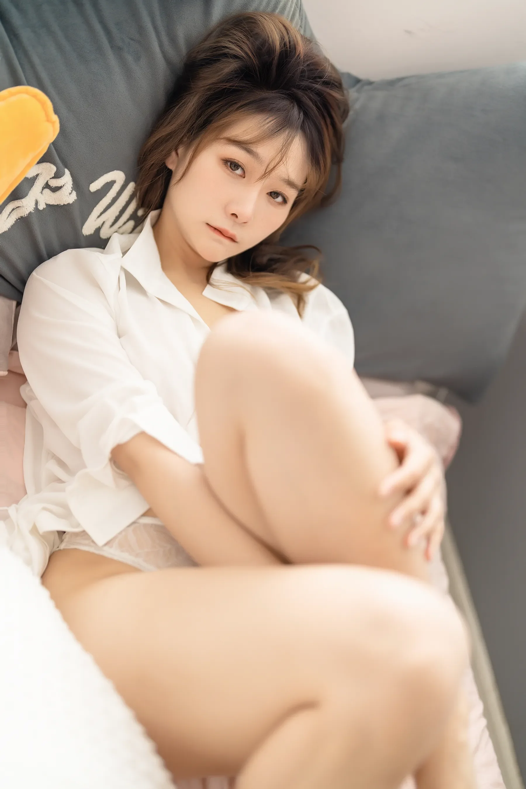 三刀刀miido – 男友衬衣 [46P] - 秀人网免费无水印在线套图写真