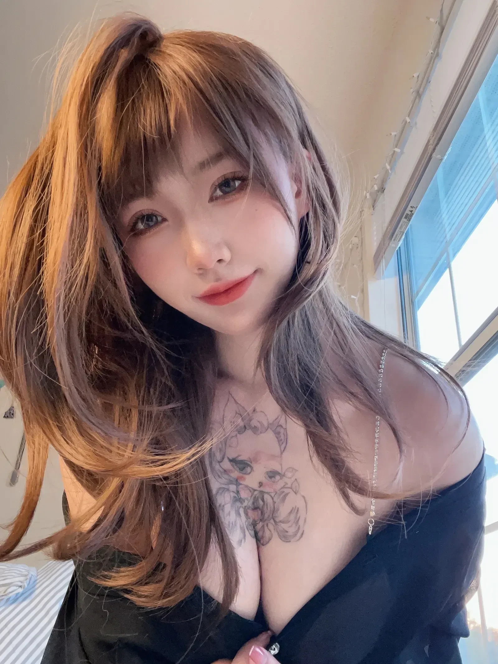 狐洛洛子 – 居家女友 [24P] - 秀人网免费无水印在线套图写真