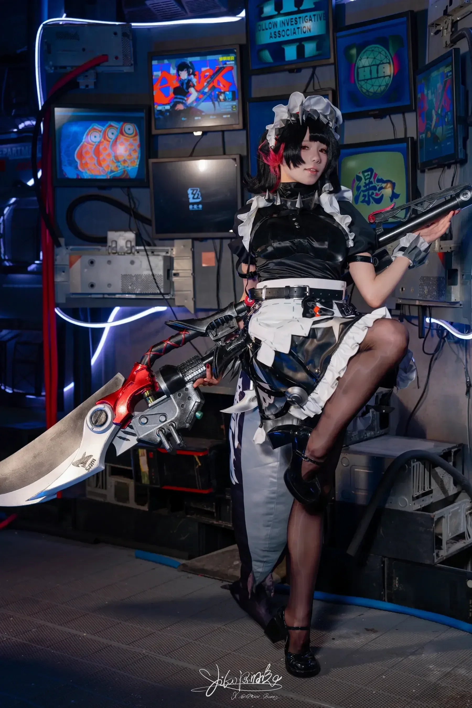 咬一口兔娘 – 8月作品『慵懒逐浪-艾莲·乔』[70P] - 秀人网免费无水印在线套图写真