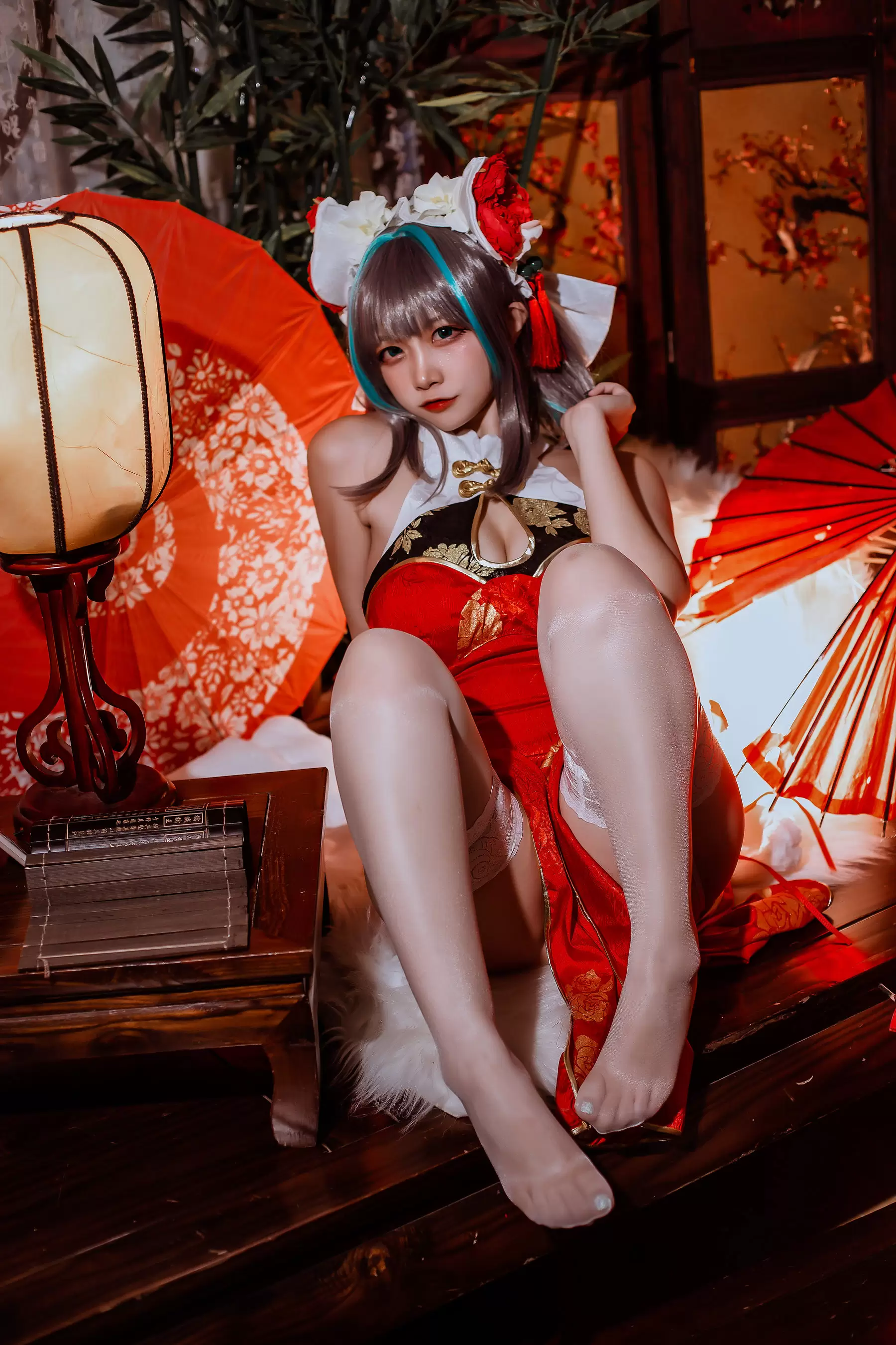 二佐Nisa – 碧蓝 柴郡旗袍 [32P] - 秀人网免费无水印在线套图写真