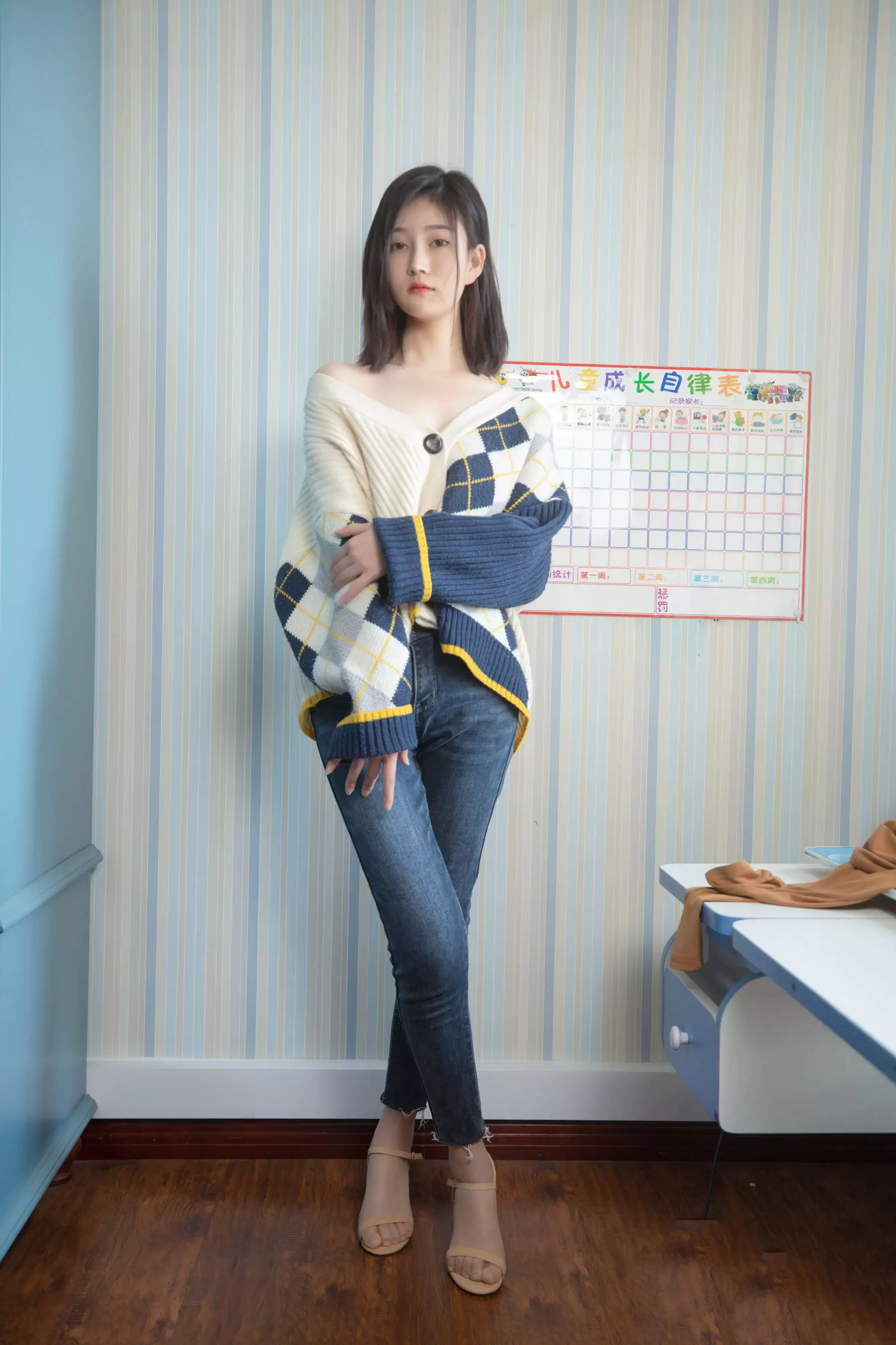 Nnian – 子然 [57P] - 秀人网免费无水印在线套图写真