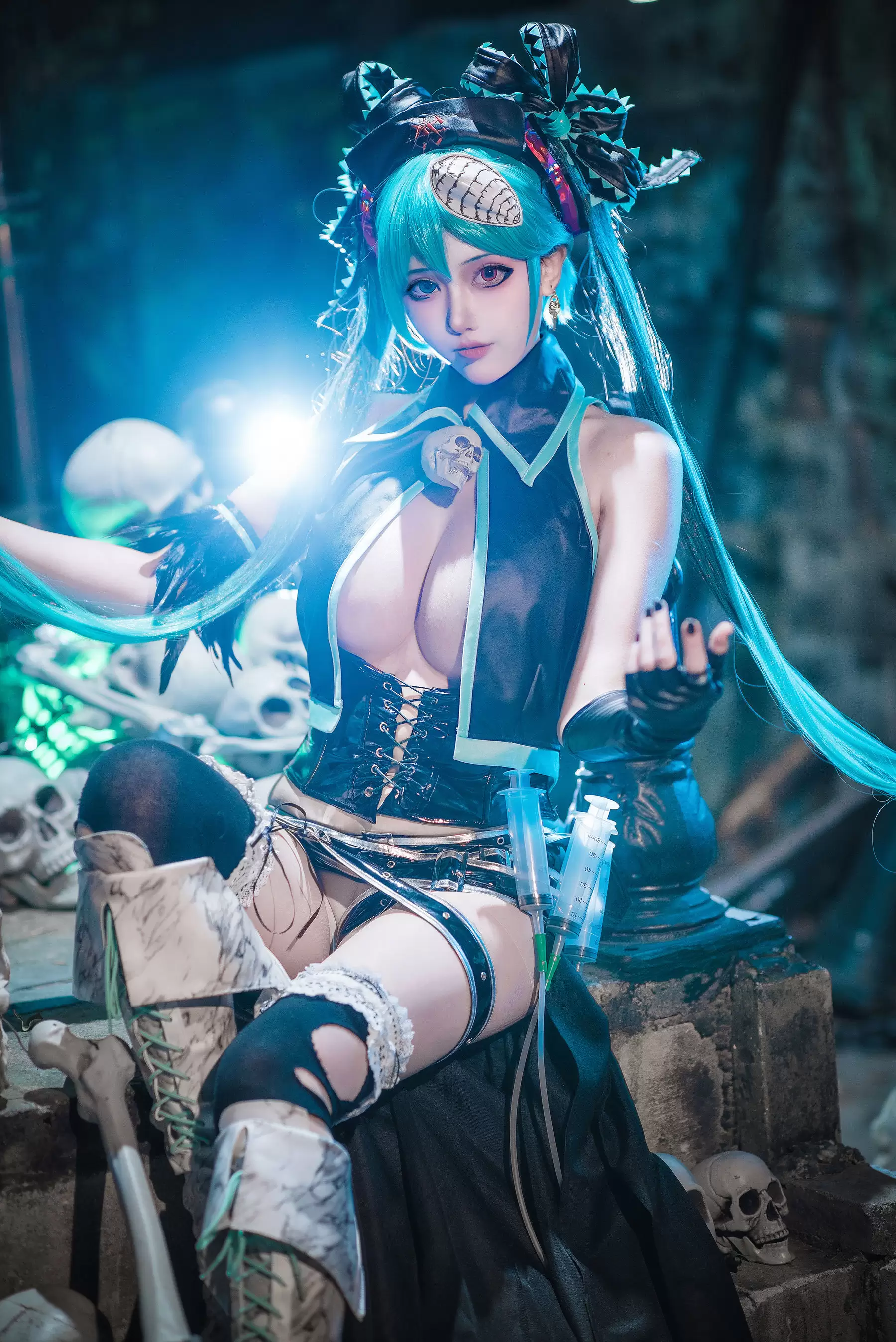 凛子酱 – 骸音 [27P] - 秀人网免费无水印在线套图写真