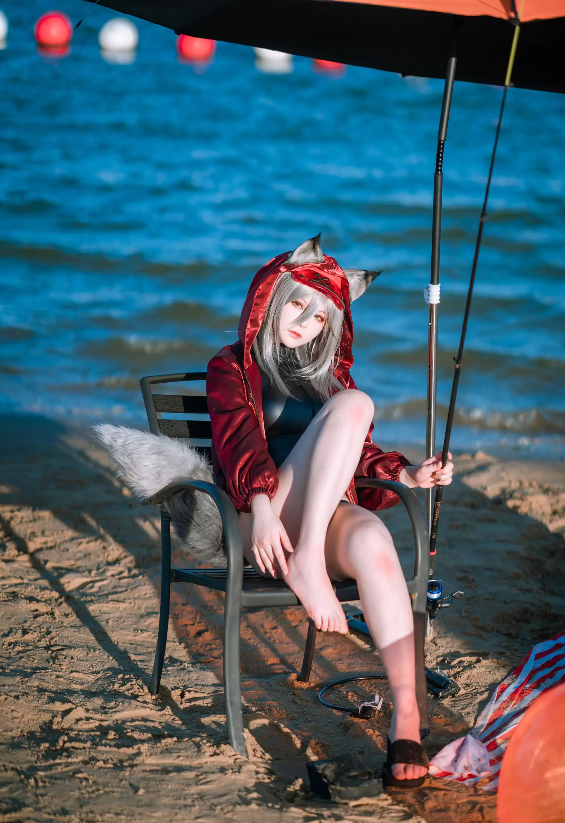 动漫博主w百合欧皇子w – 明日方舟 轻风 LB01 红 [12P] - 秀人网免费无水印在线套图写真