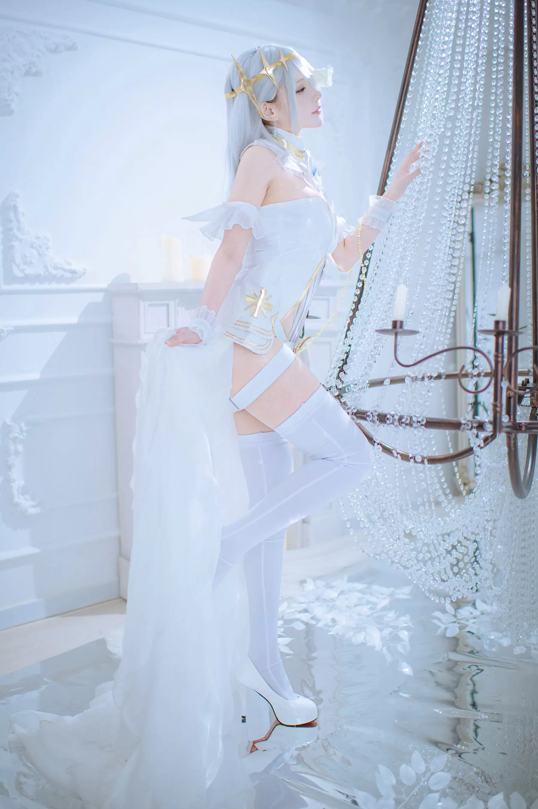 凛子酱 – 埃姆登 [15P] - 秀人网免费无水印在线套图写真