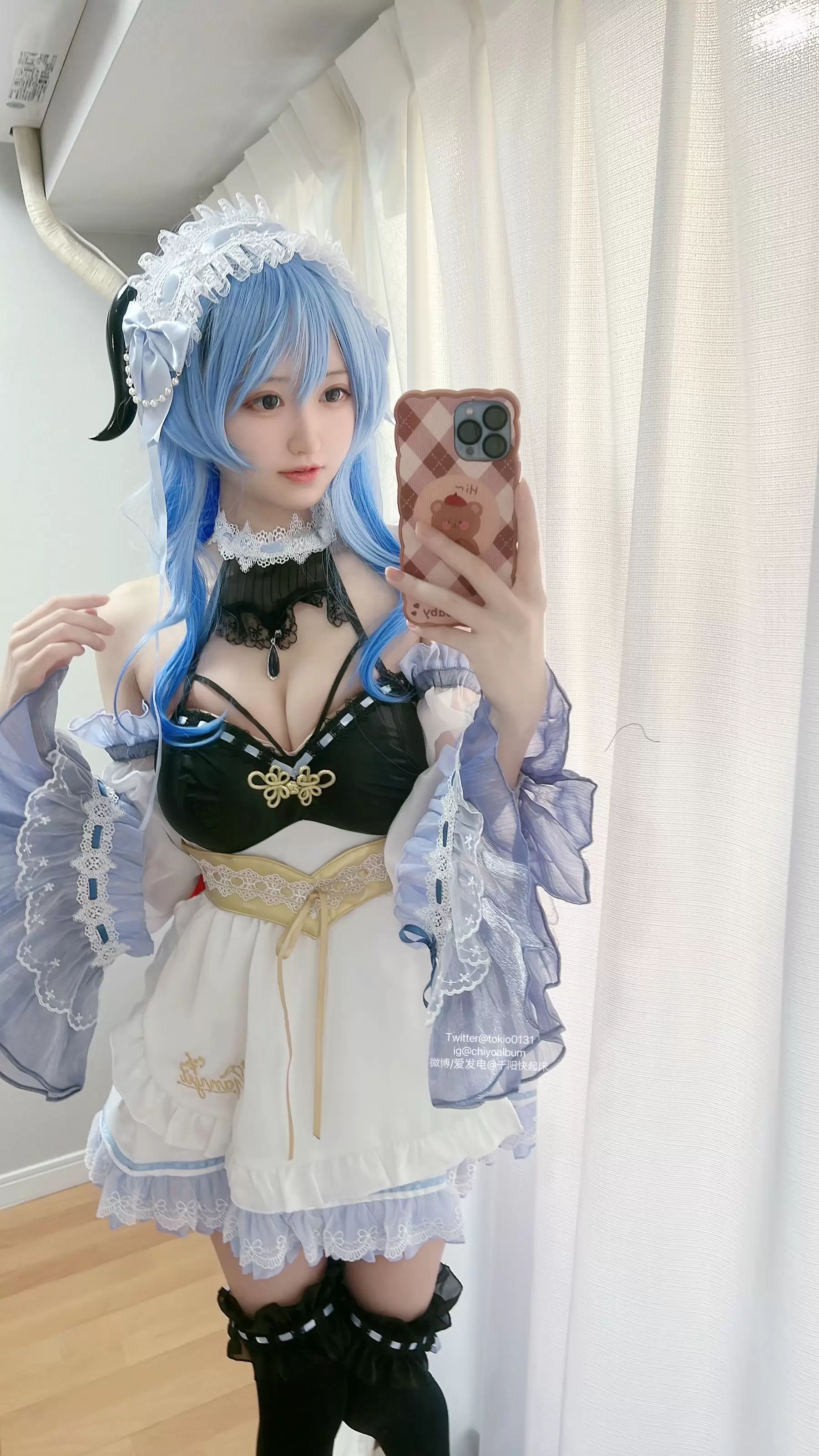 千阳(ちよ) – 甘雨ちゃん [25P] - 秀人网免费无水印在线套图写真