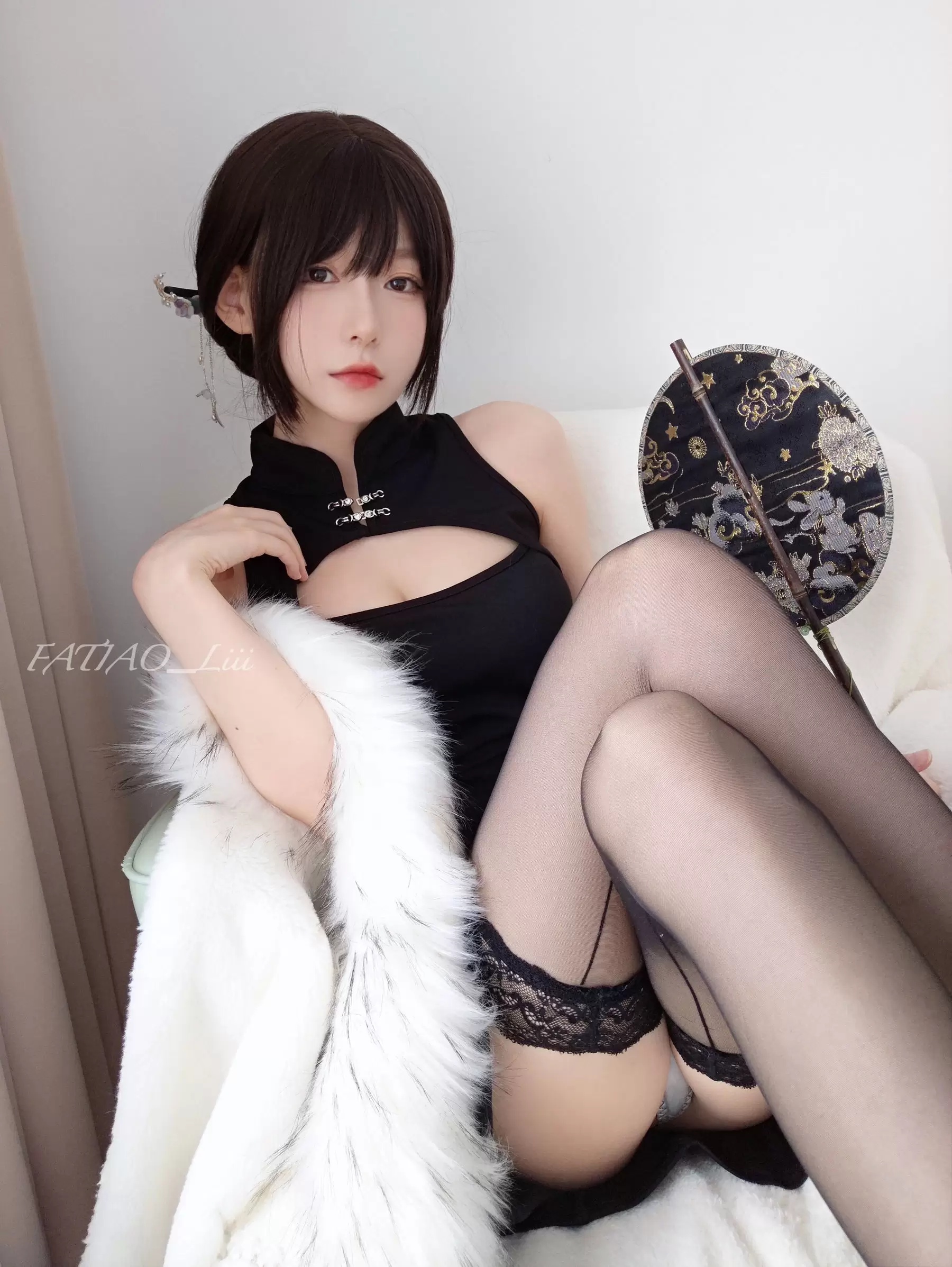 迷之呆梨(发条少女)[fantia] 20230320 優雅 [19P] - 秀人网免费无水印在线套图写真