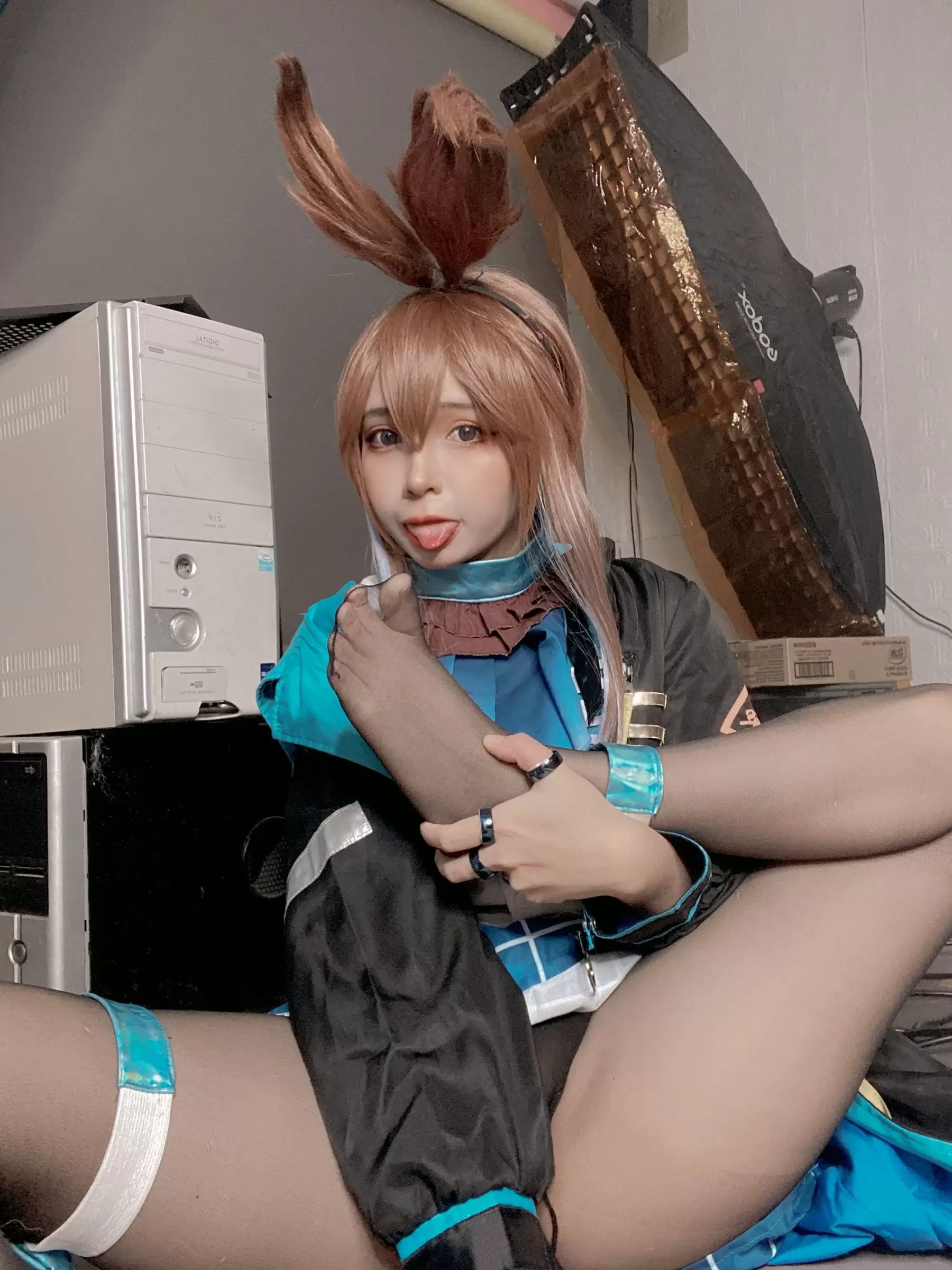 Umeko J – Amiya (Arknights) [56P] - 秀人网免费无水印在线套图写真