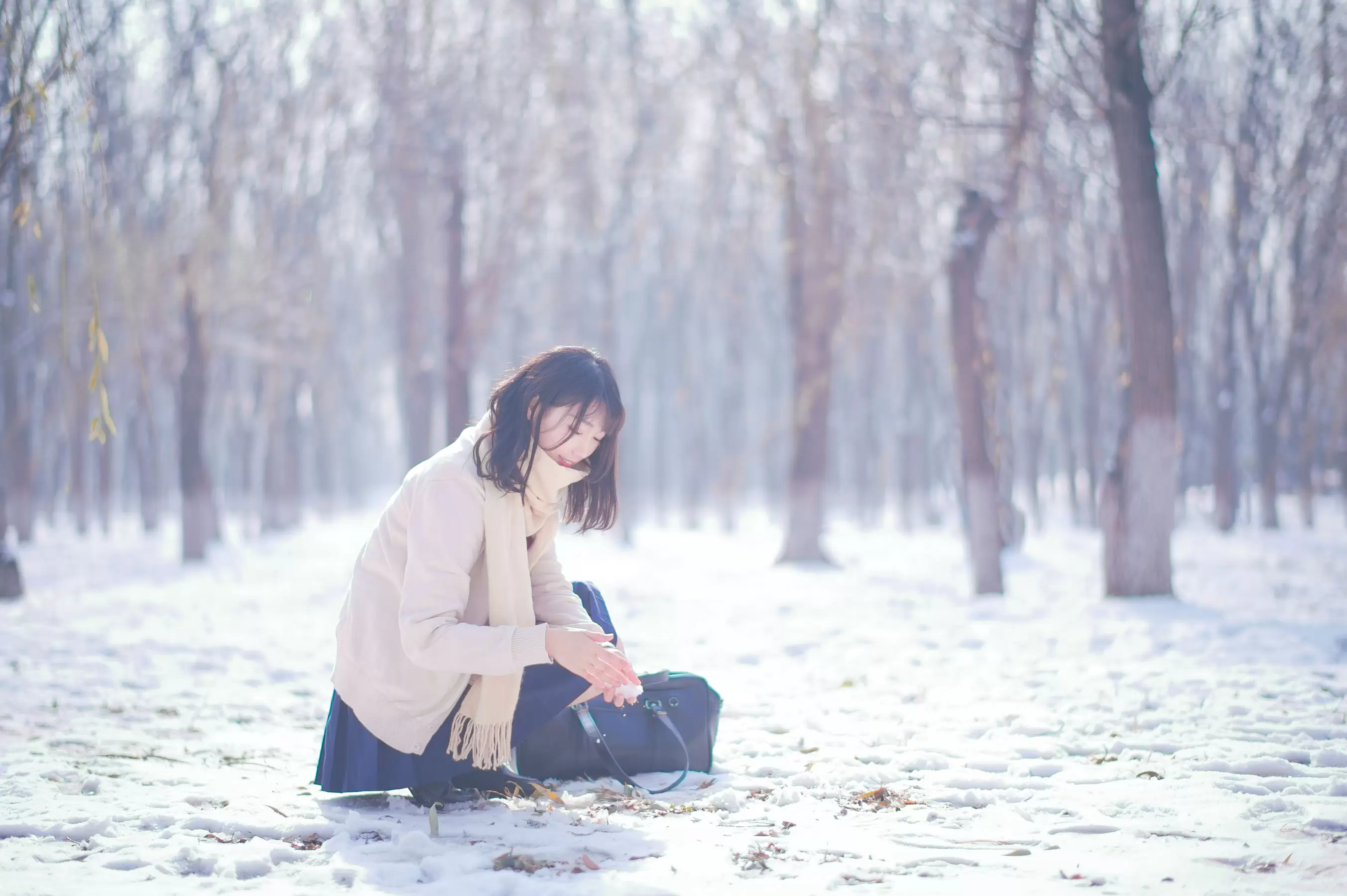 周叽是可爱兔兔 – 雪景JK [15P] - 秀人网免费无水印在线套图写真