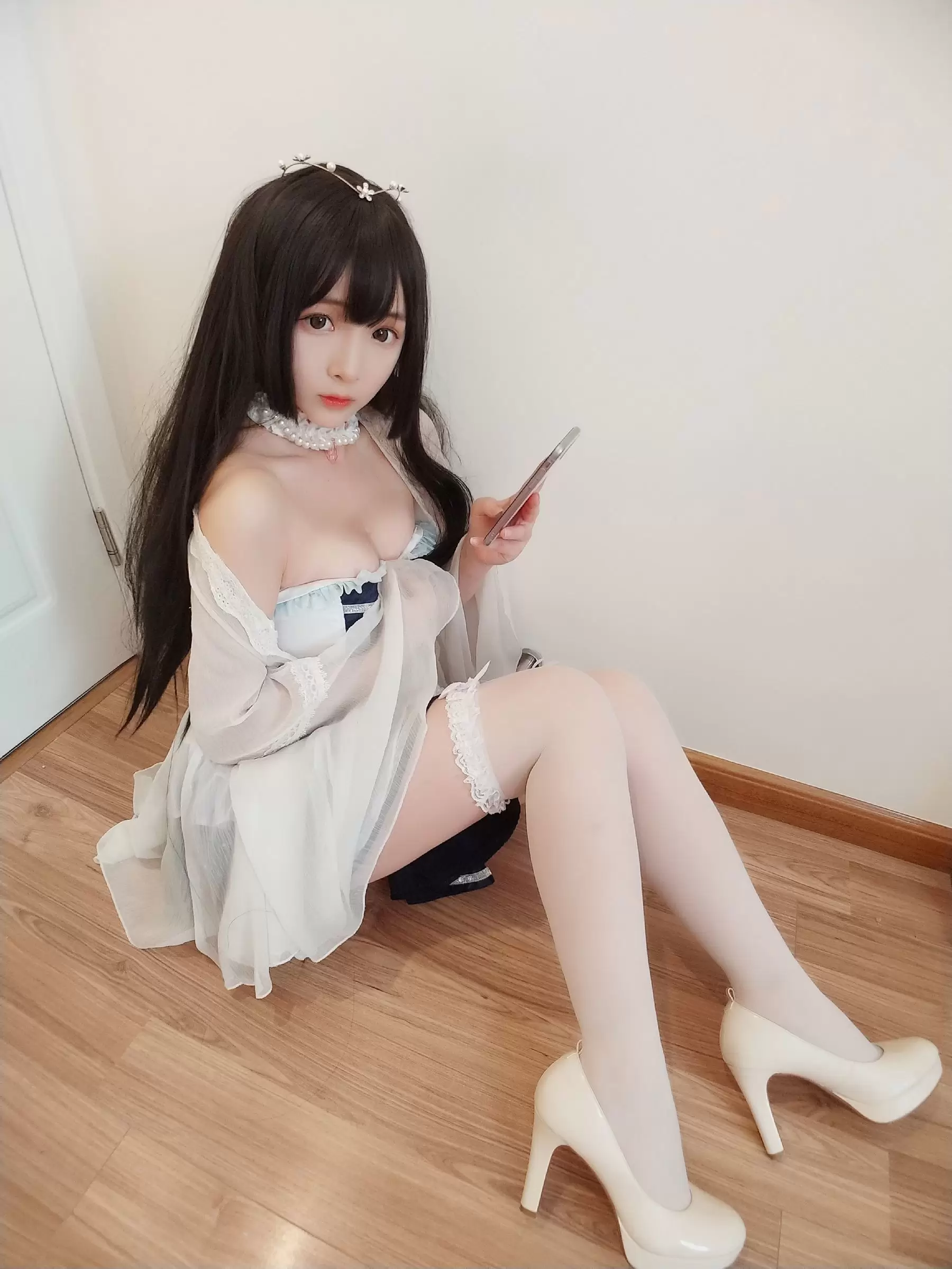 二次元美女古川kagura 白丝 [44P] - 秀人网免费无水印在线套图写真