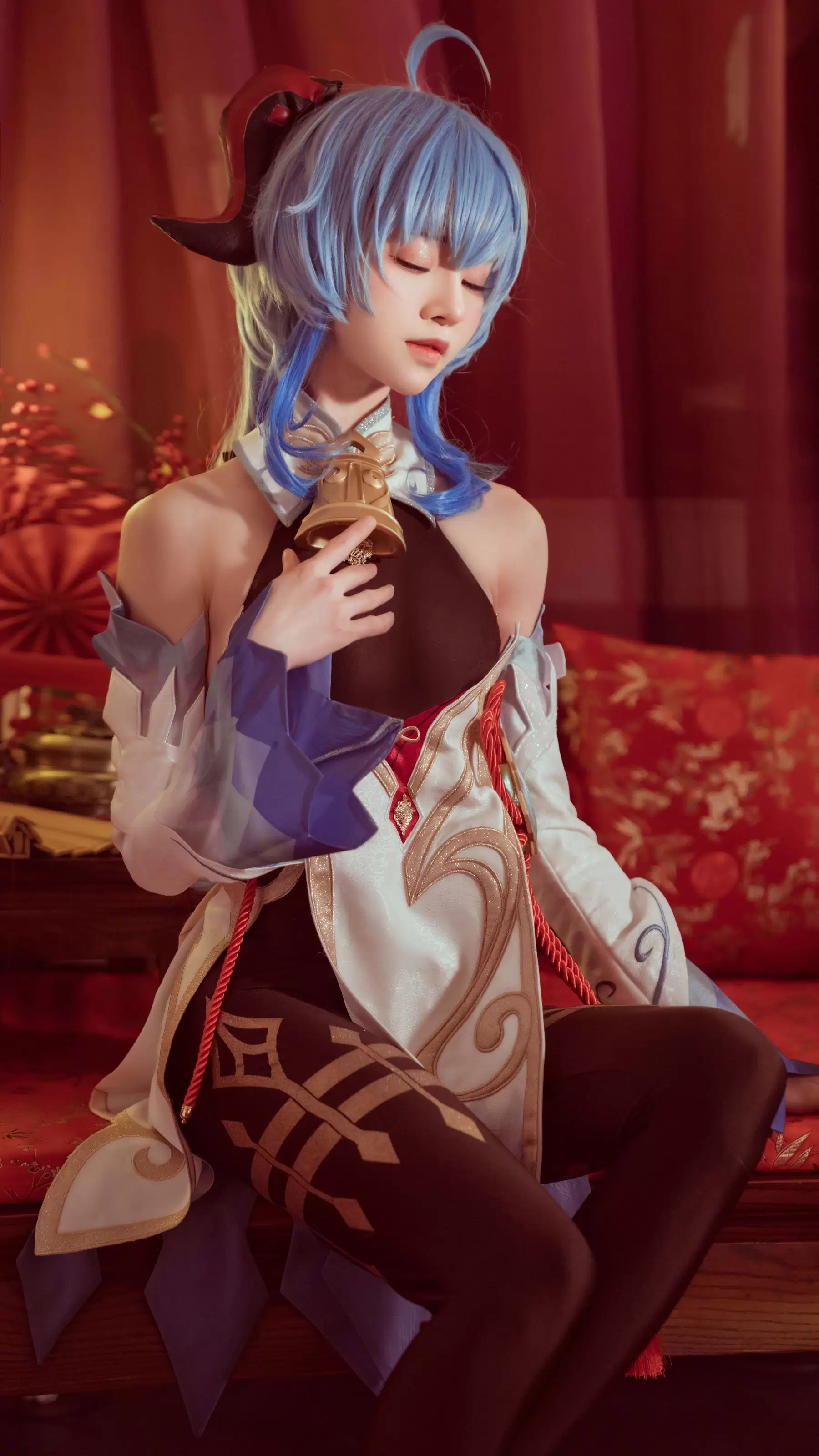 动漫博主Kitaro_绮太郎 – 甘雨 [23P] - 秀人网免费无水印在线套图写真