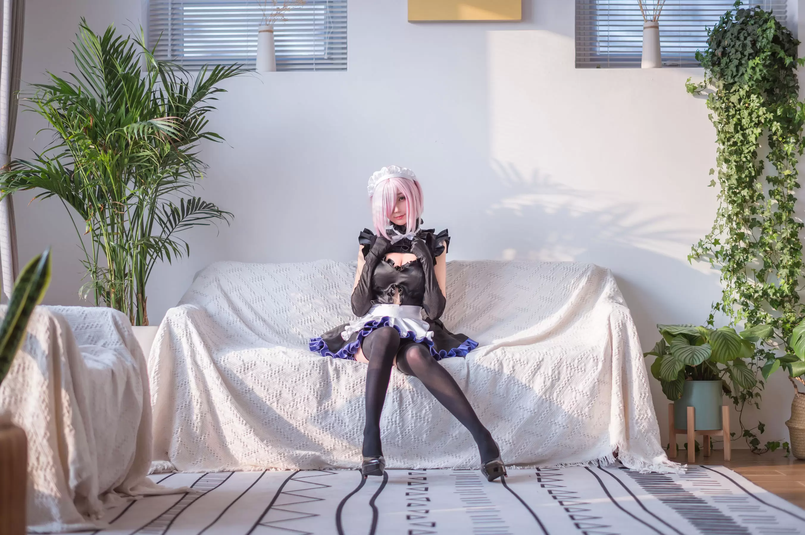 周叽是可爱兔兔 – 玛修 [17P] - 秀人网免费无水印在线套图写真