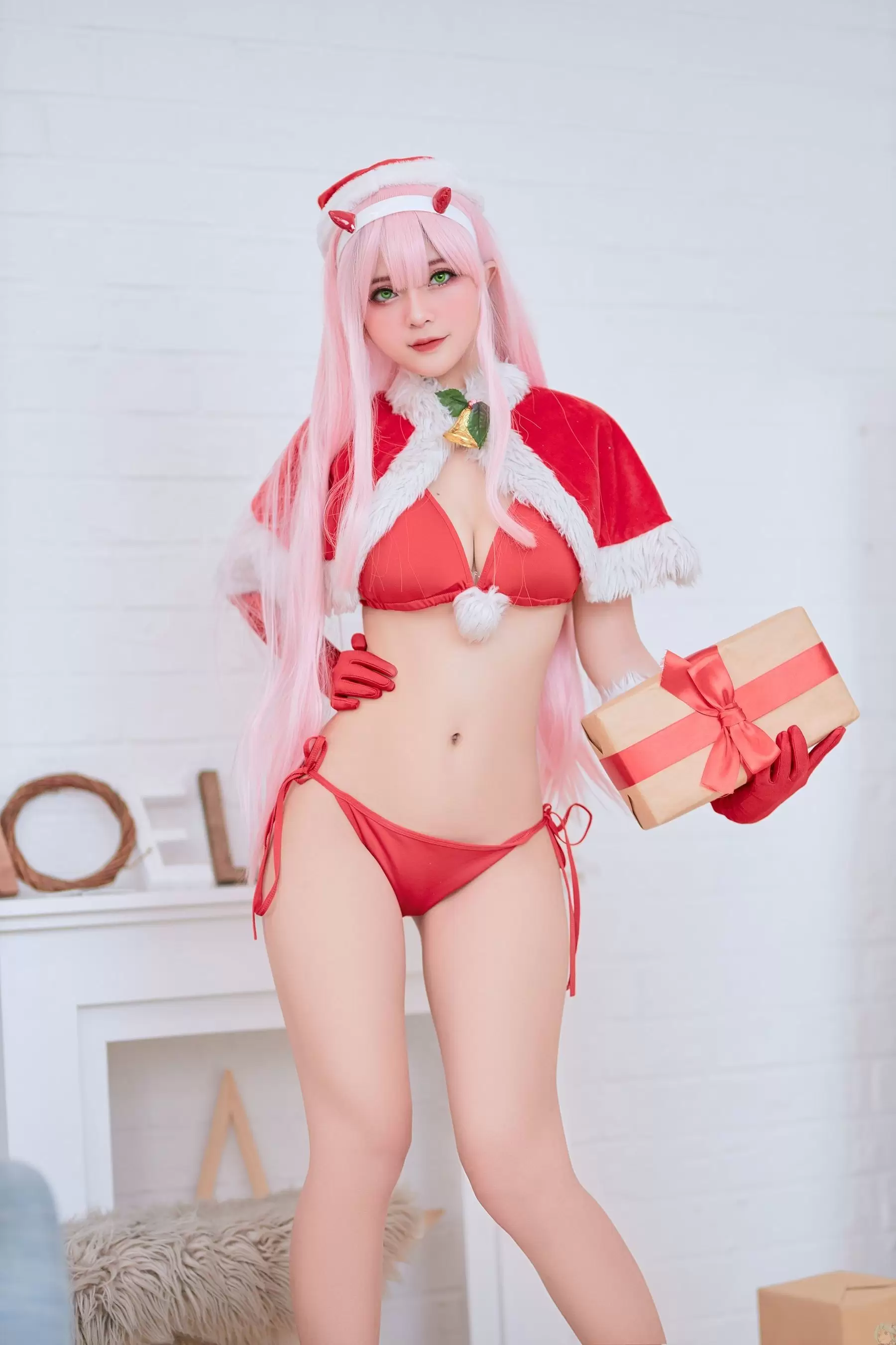 Azami – Zero Two X-Mas [26P] - 秀人网免费无水印在线套图写真