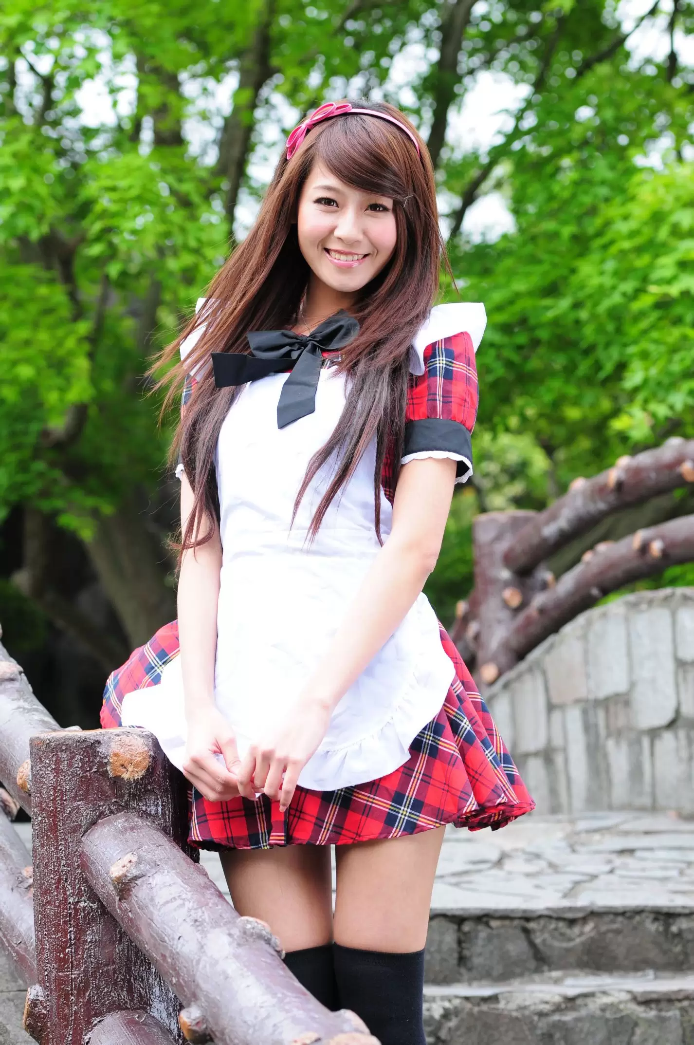 winnie小雪@庄温妮《校园长筒袜女仆美拍》 [87P] - 秀人网免费无水印在线套图写真