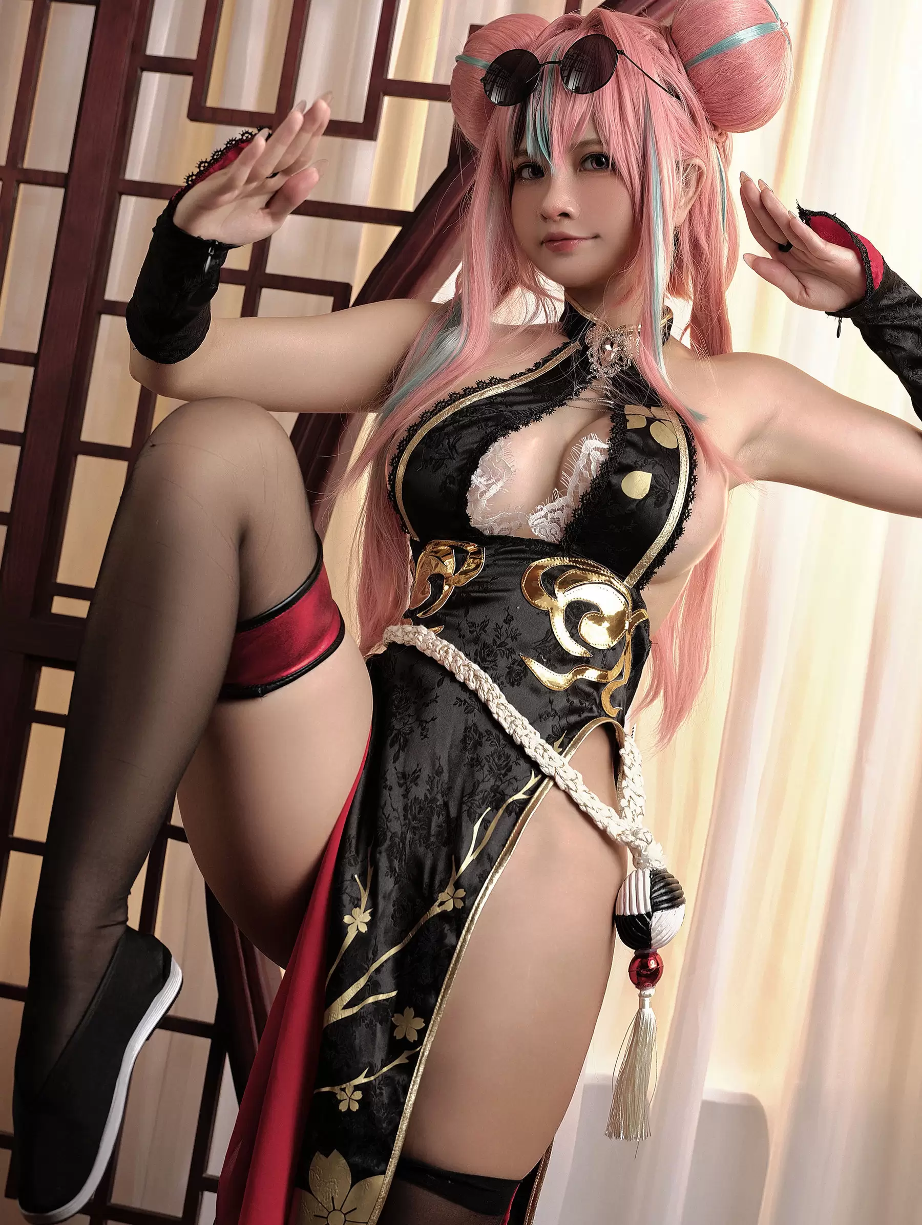 Azami福利 – Bremerton [15P] - 秀人网免费无水印在线套图写真