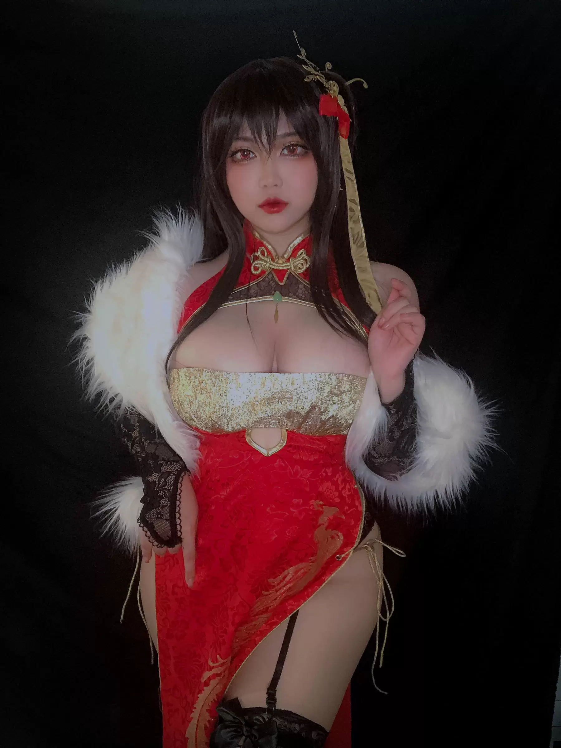 COS酱椒妮佐仁 – 大凤 [13P] - 秀人网免费无水印在线套图写真