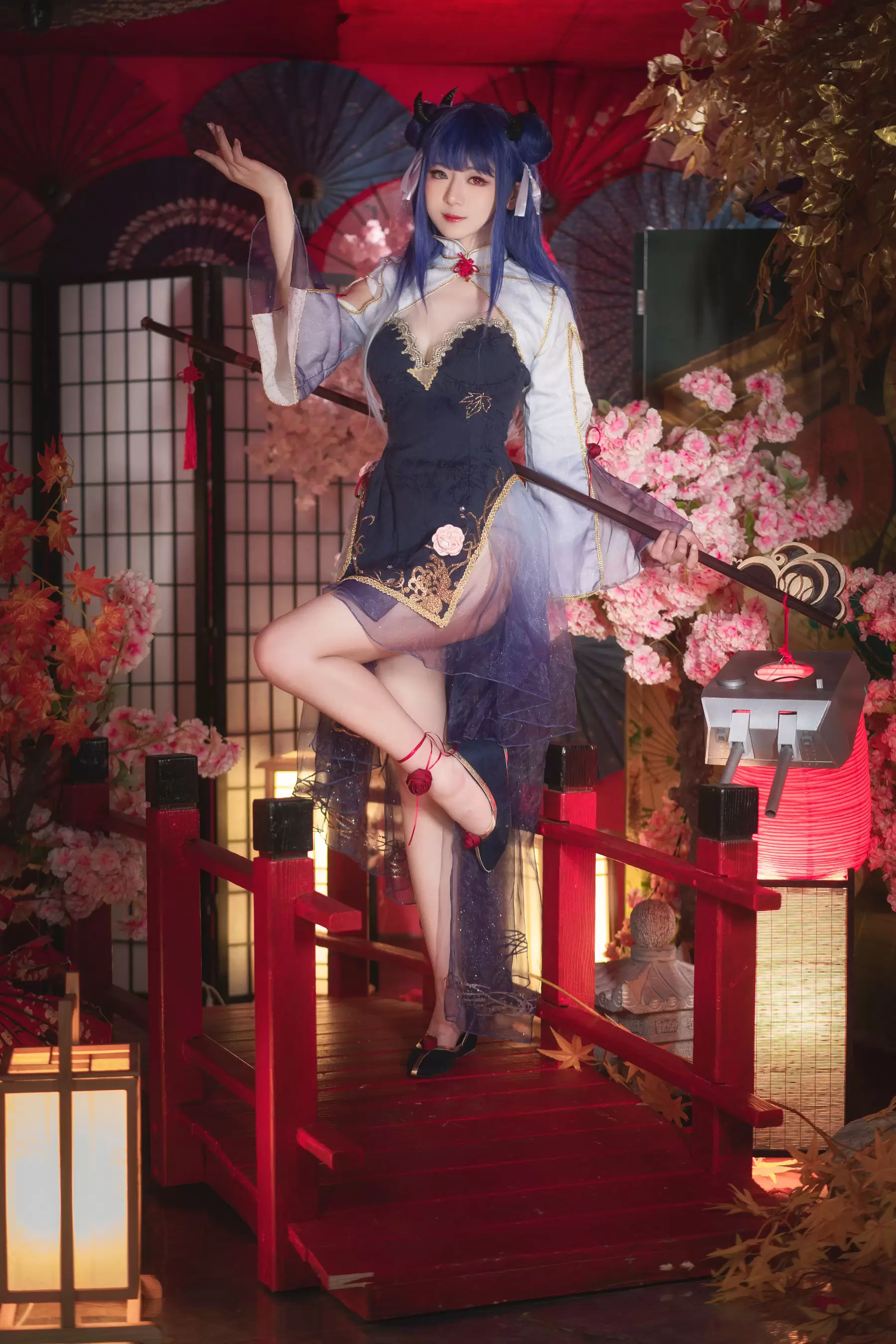 小姐姐弥音音ww – 伊吹 [18P] - 秀人网免费无水印在线套图写真