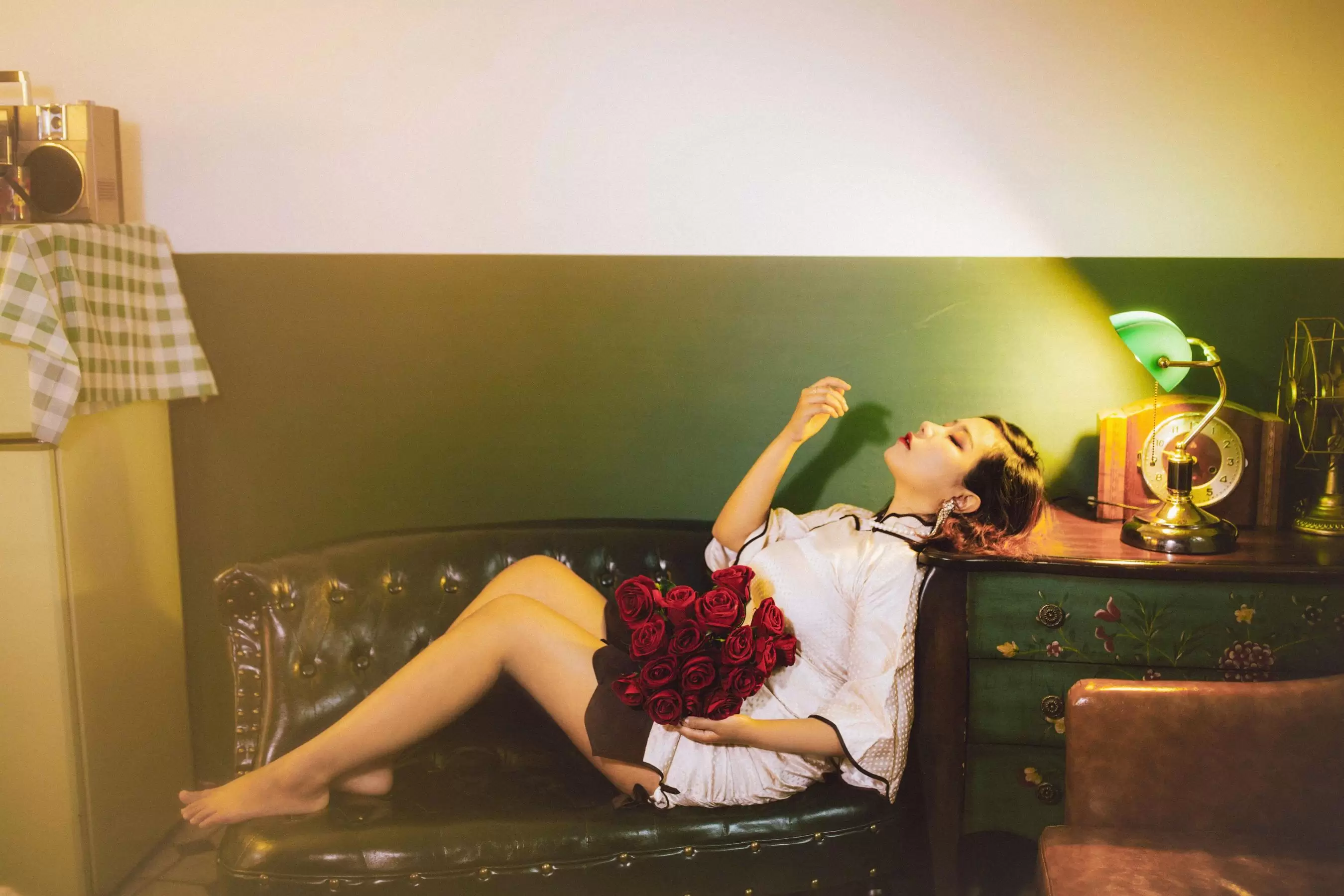 动漫博主穆零Mu0 – 民国风情 [10P] - 秀人网免费无水印在线套图写真