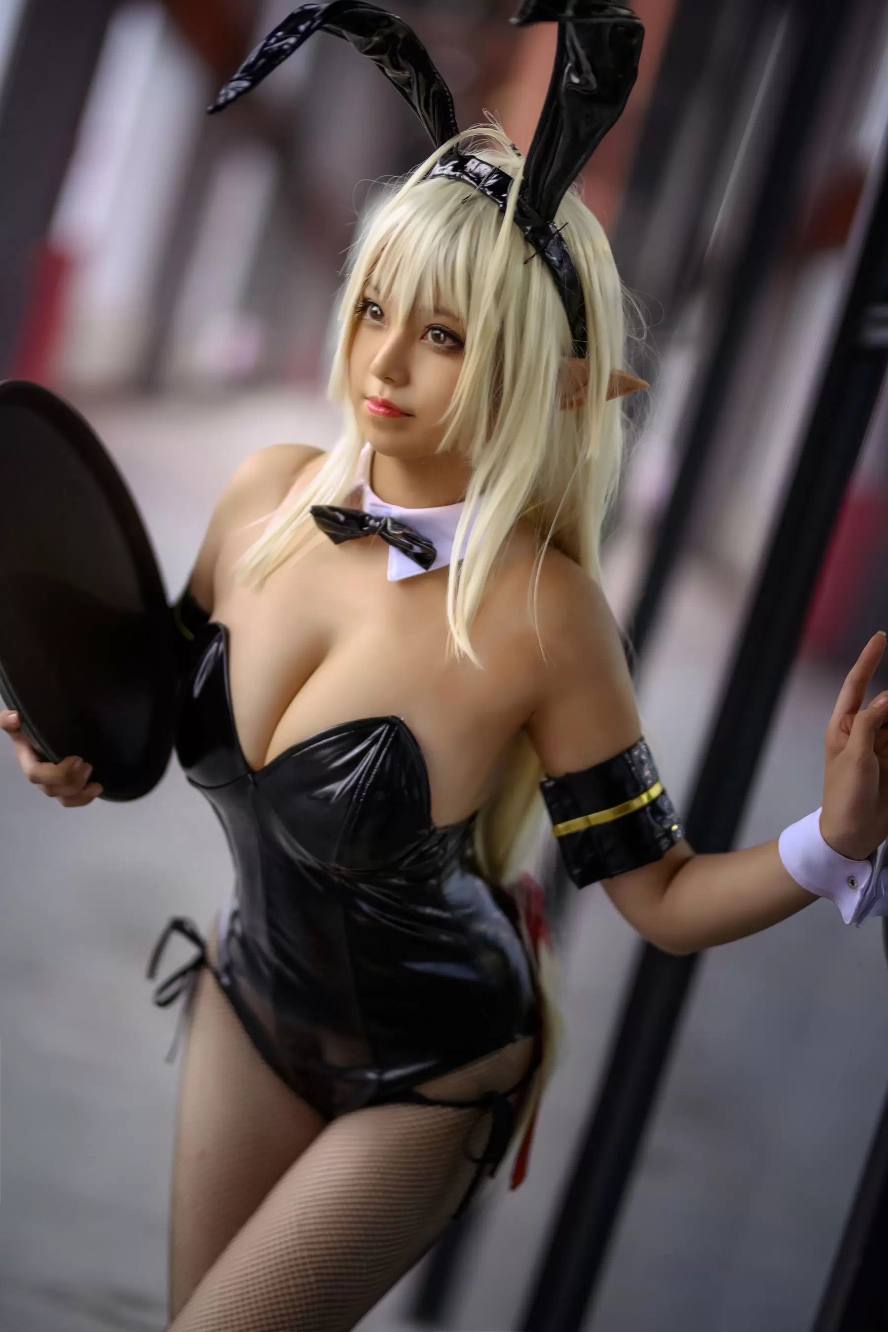 萌系小姐姐蜜汁猫裘 三世村正 [12P] - 秀人网免费无水印在线套图写真