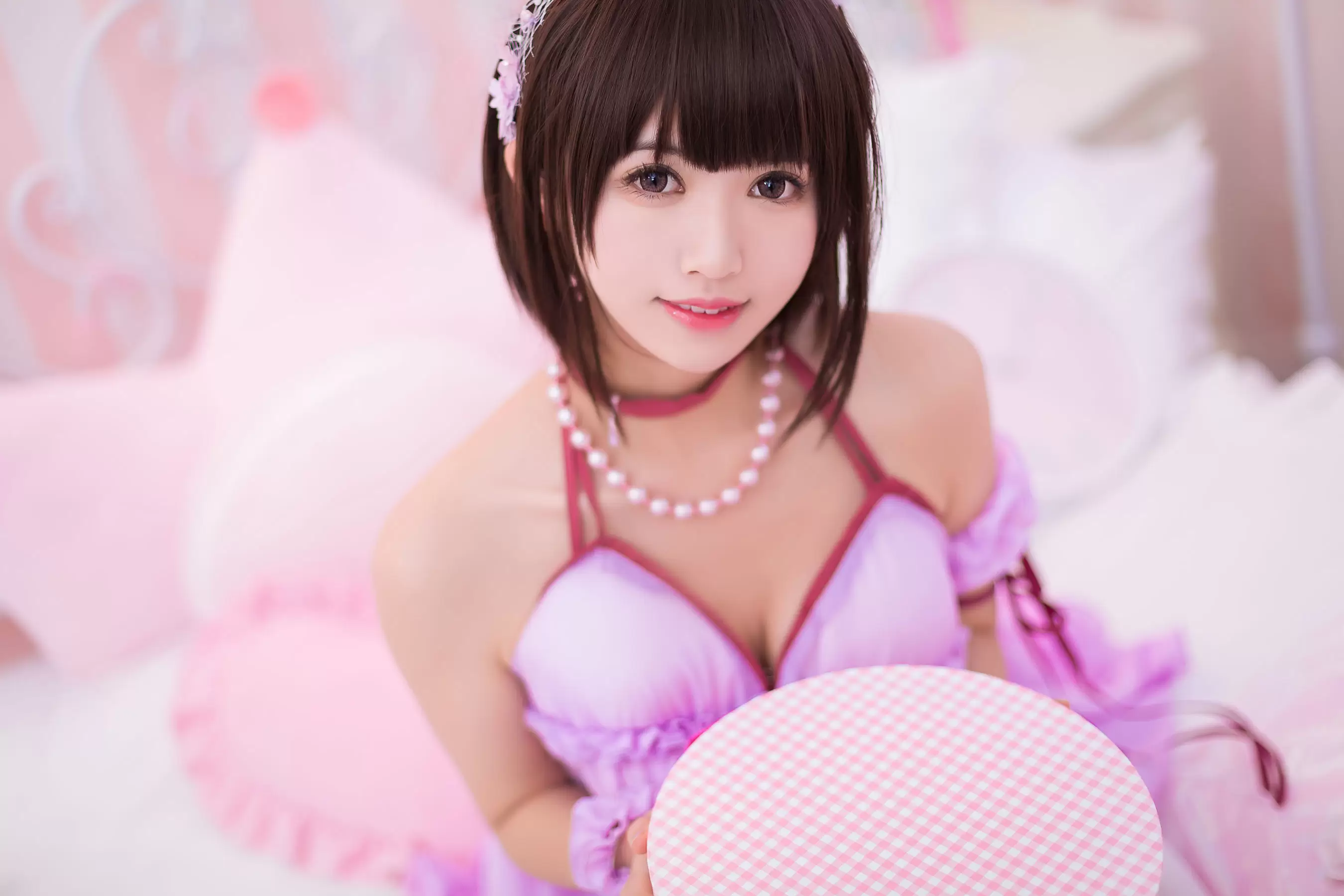 超人气Coser鳗鱼霏儿 圣人惠 睡衣 [9P] - 秀人网免费无水印在线套图写真