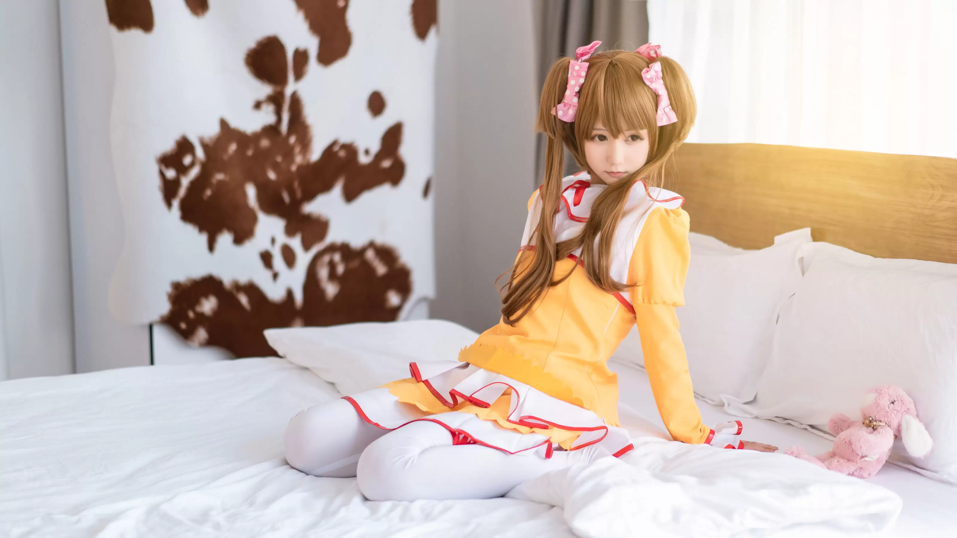 微博福利姬镜酱 纺 [20P] - 秀人网免费无水印在线套图写真