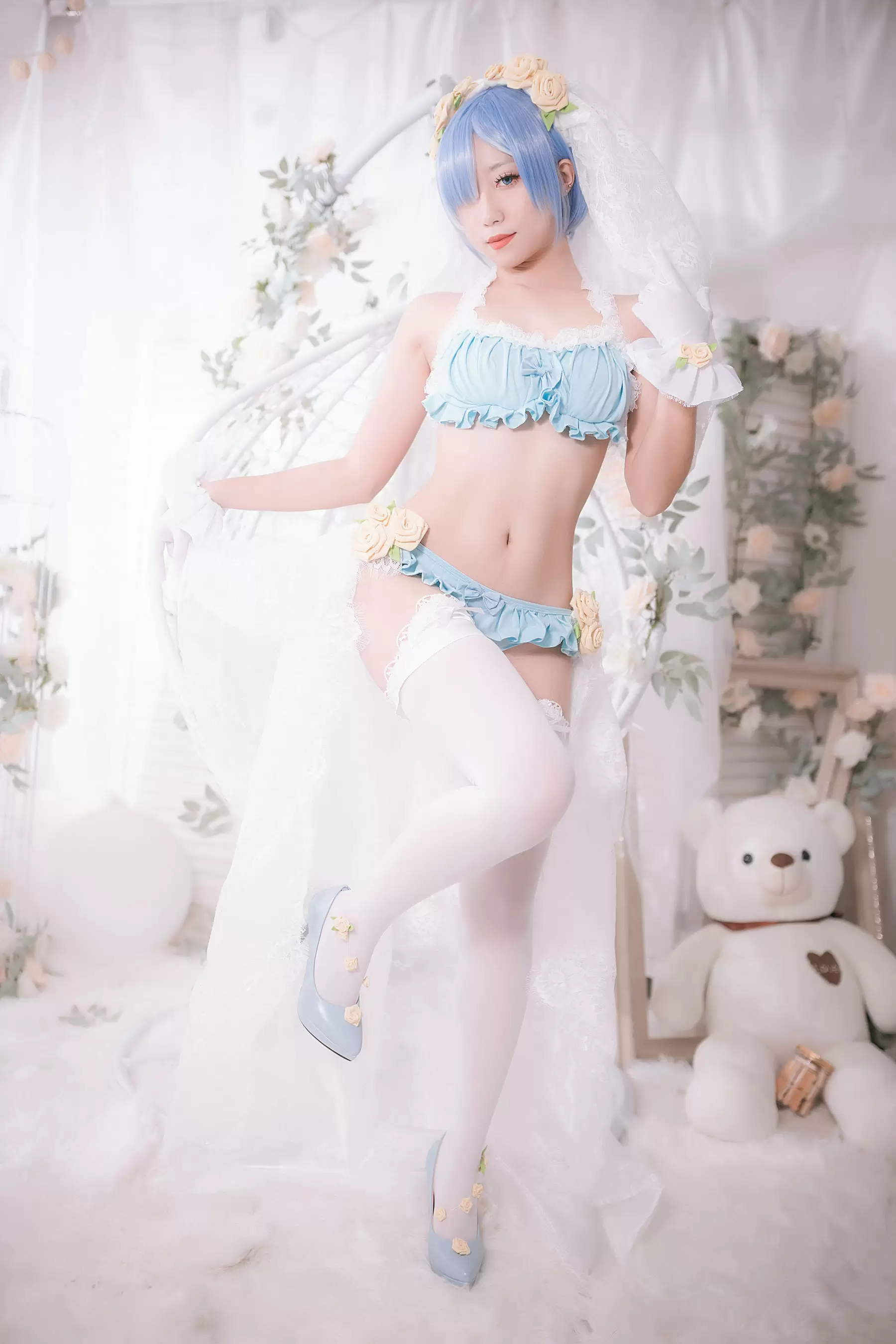 动漫博主Money冷冷 – 蕾姆 [15P] - 秀人网免费无水印在线套图写真