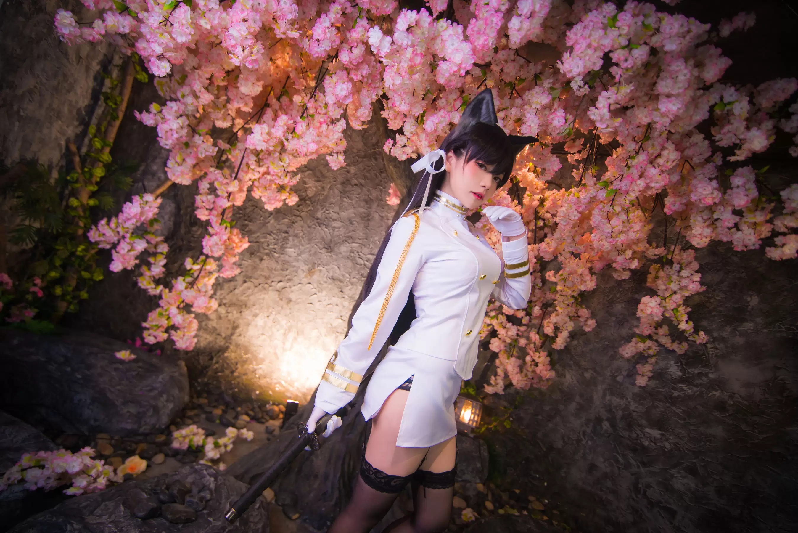 越南COSER@Miu Atago Azurlane [18P] - 秀人网免费无水印在线套图写真