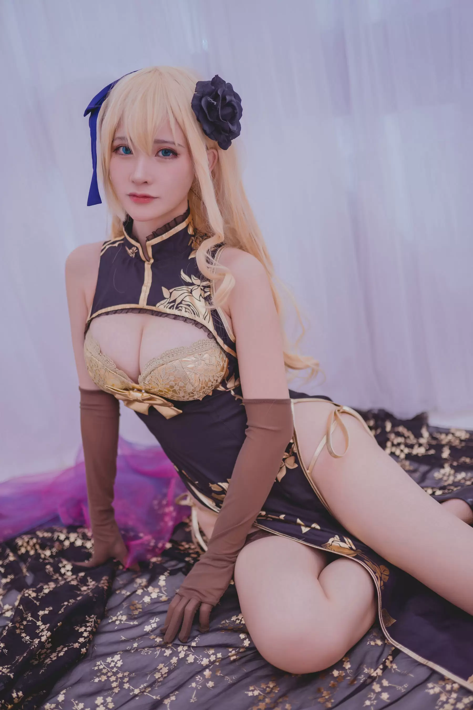 前羽_rr – 幻想 金莲 [30P] - 秀人网免费无水印在线套图写真