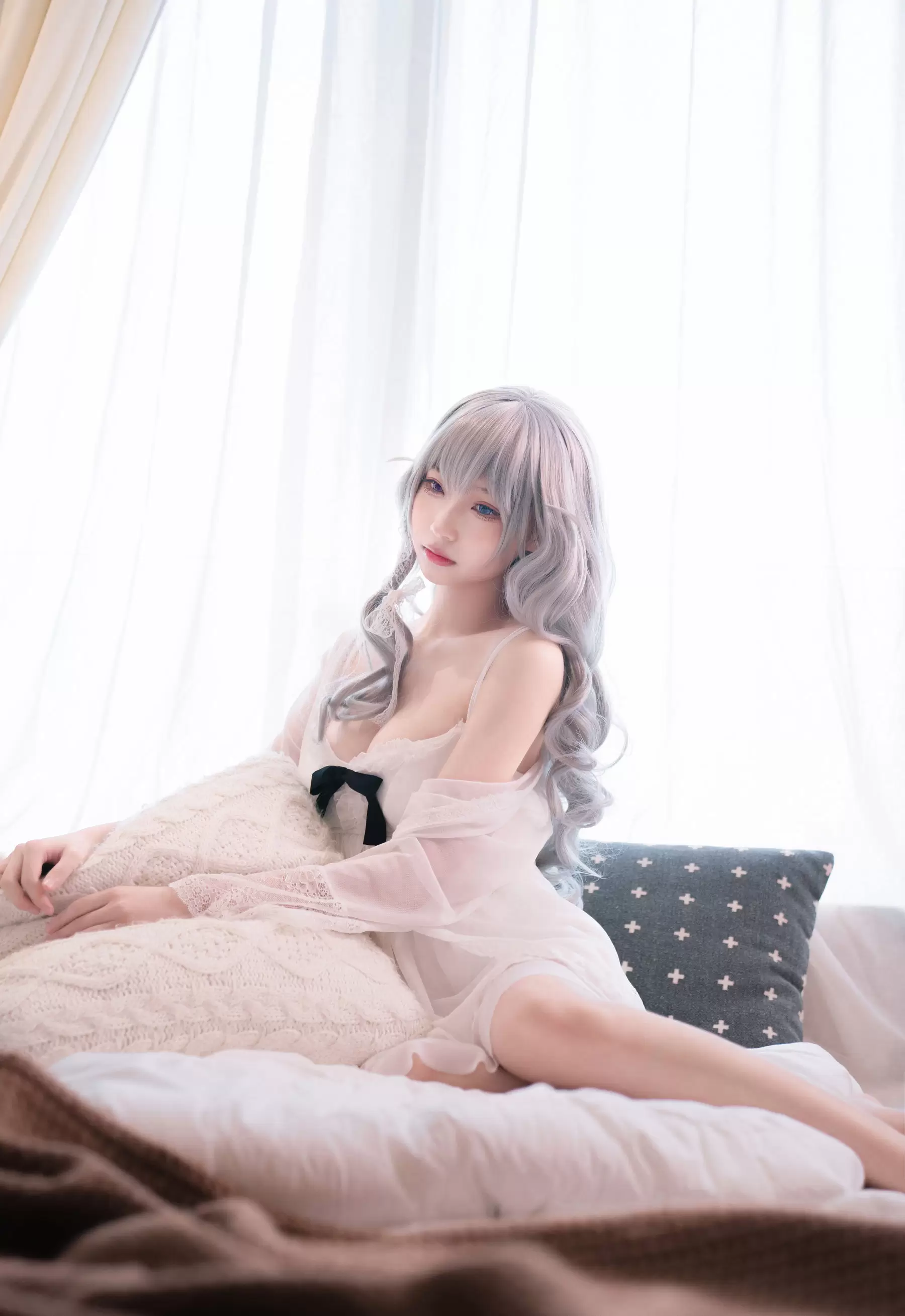 橙喵 – 摩尔曼斯克 [12P] - 秀人网免费无水印在线套图写真