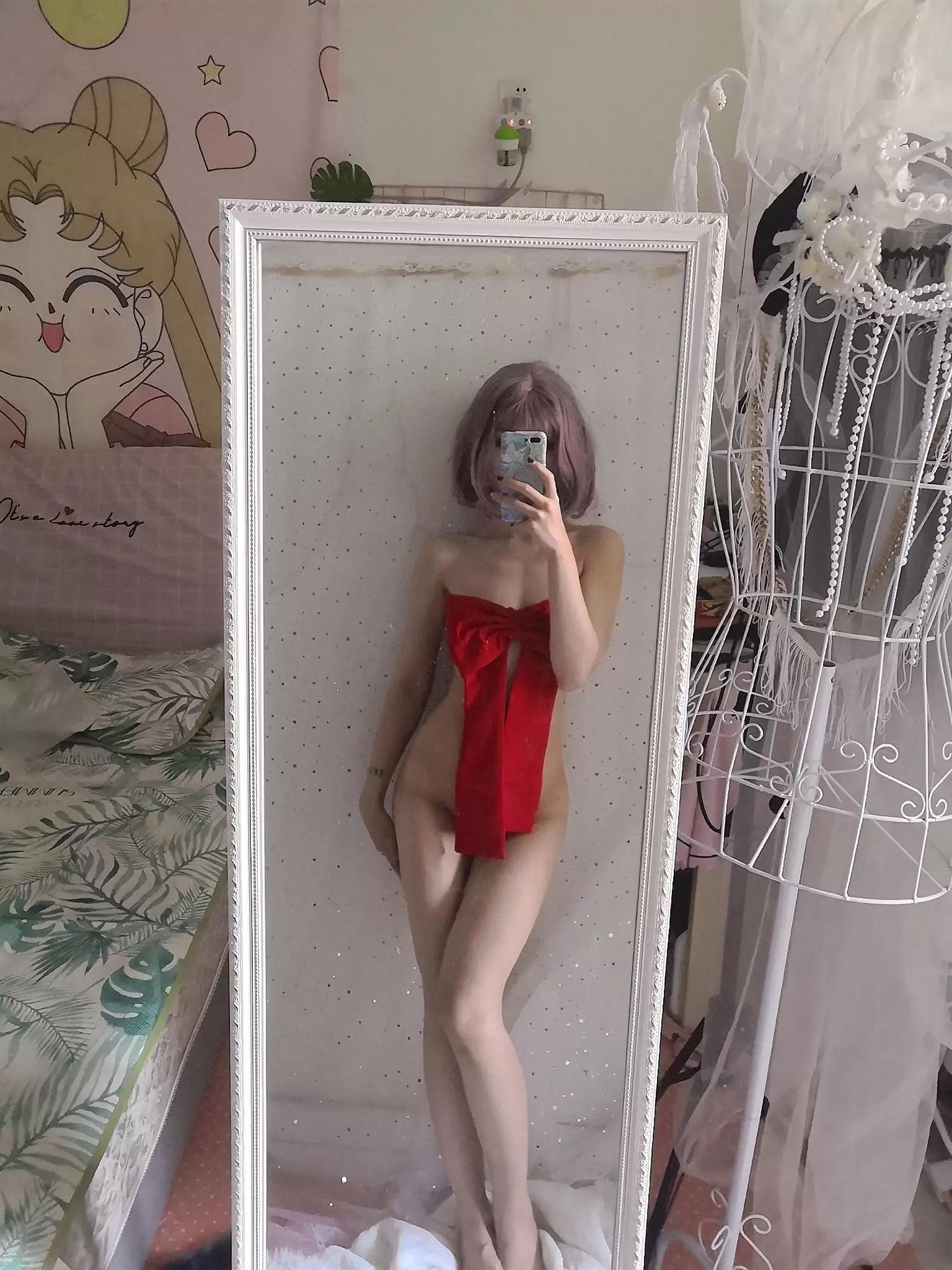 钛合金大粑粑 – 礼物 [21P] - 秀人网免费无水印在线套图写真