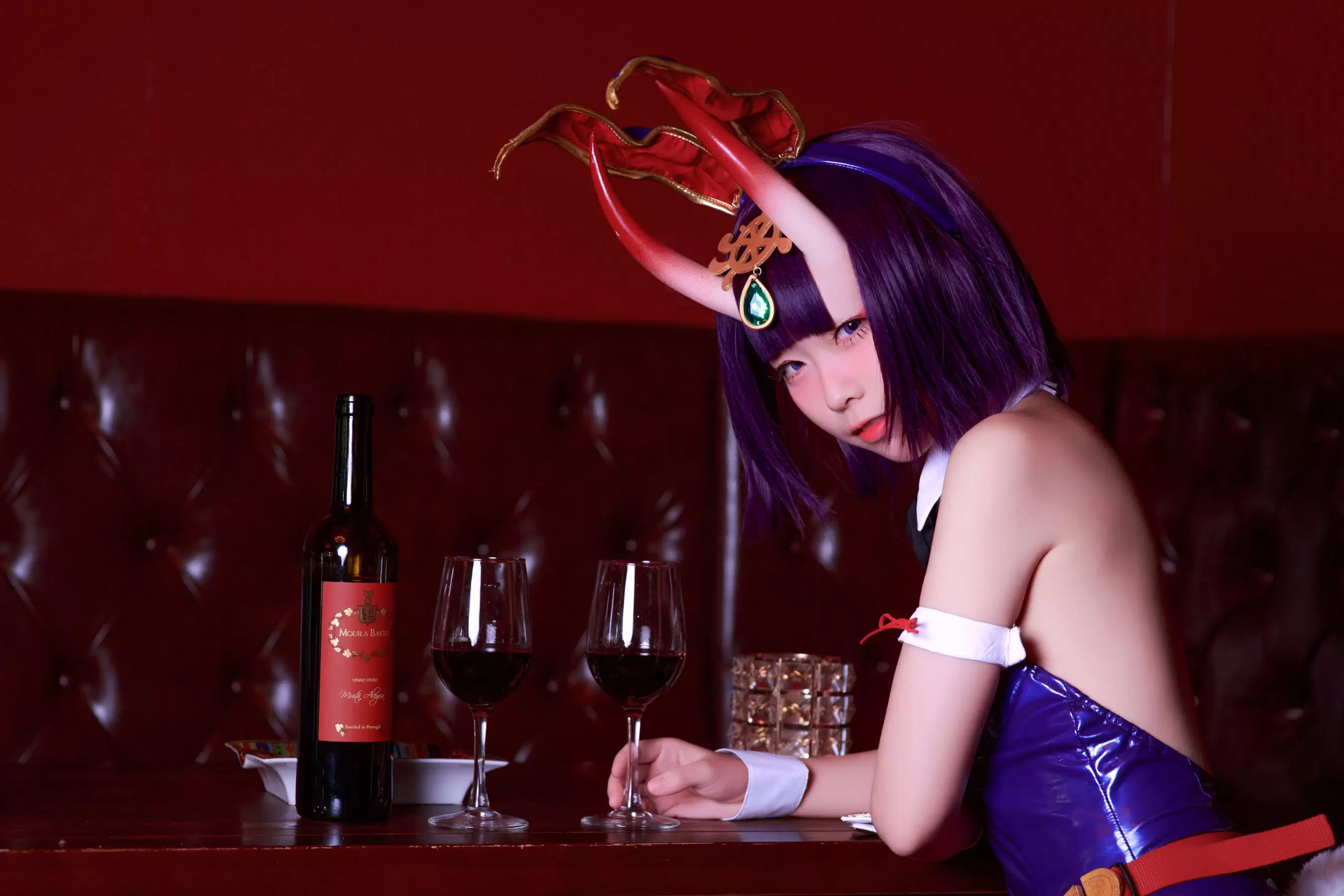 动漫博主G44不会受伤 – 酒吞兔女郎 [16P] - 秀人网免费无水印在线套图写真