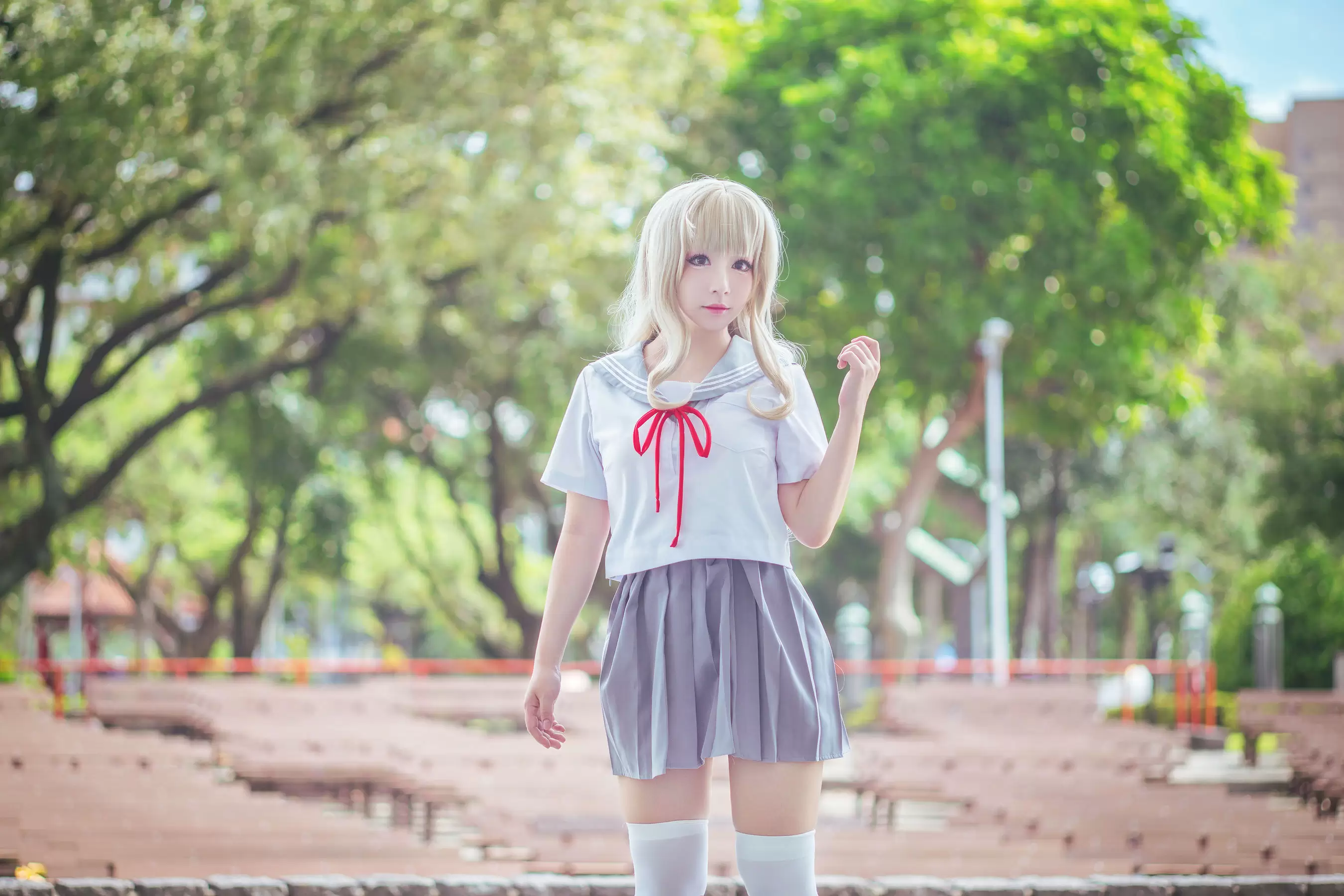 Cos妹子千寻 – 天使与恶魔 [45P] - 秀人网免费无水印在线套图写真