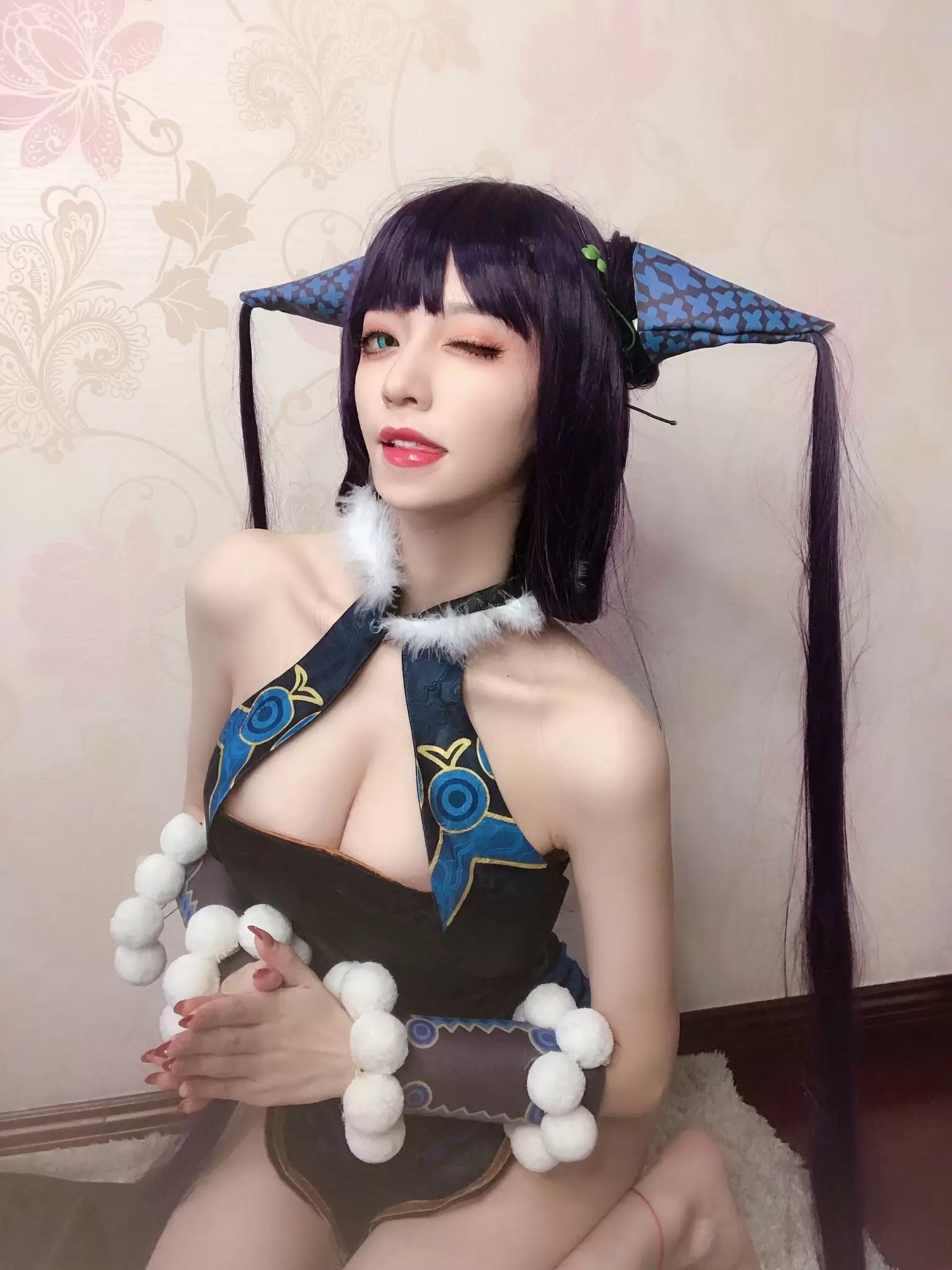 Coser__KETTOE – 杨贵妃 [27P] - 秀人网免费无水印在线套图写真
