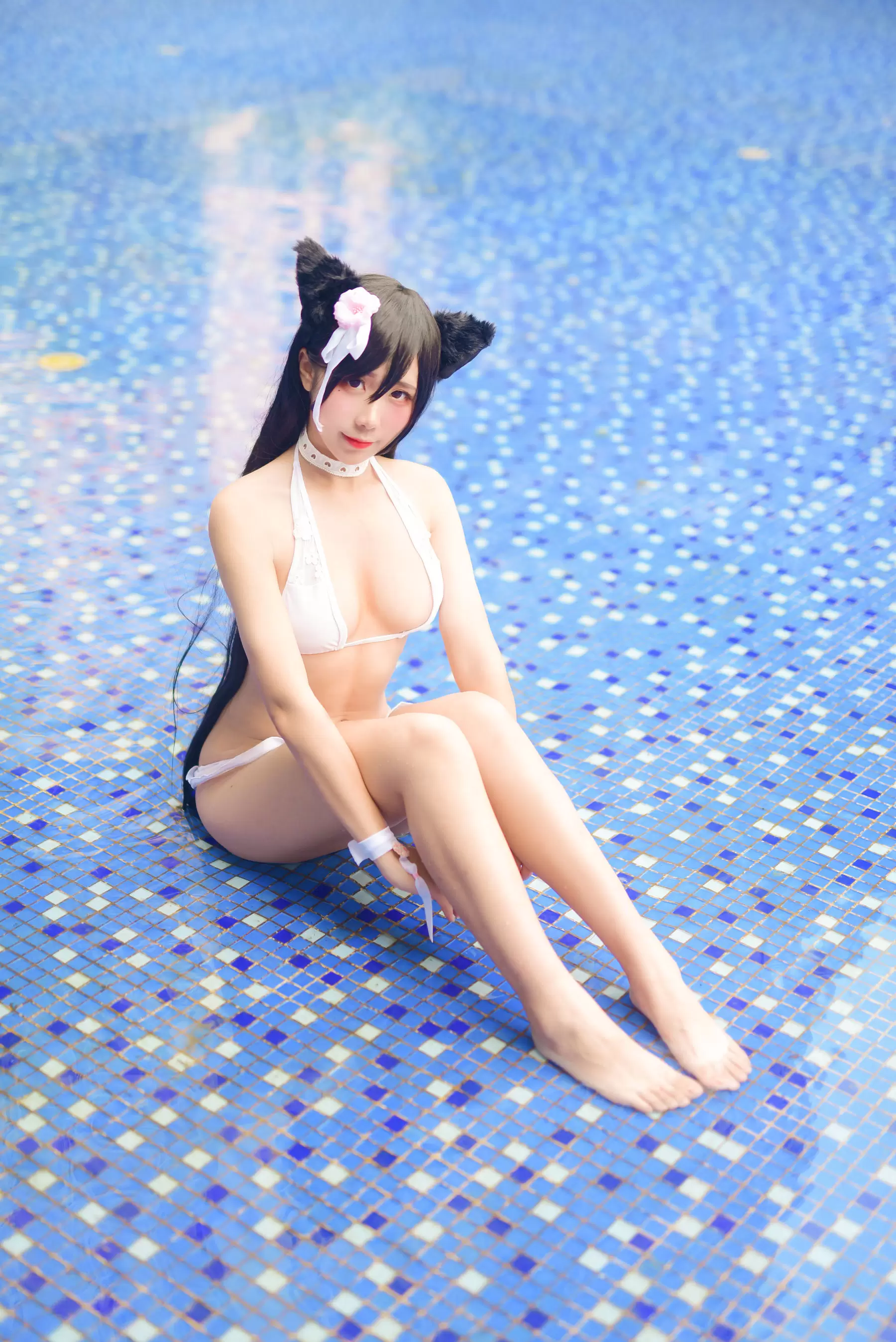 动漫博主九曲Jean 碧蓝航线 泳装 [17P] - 秀人网免费无水印在线套图写真