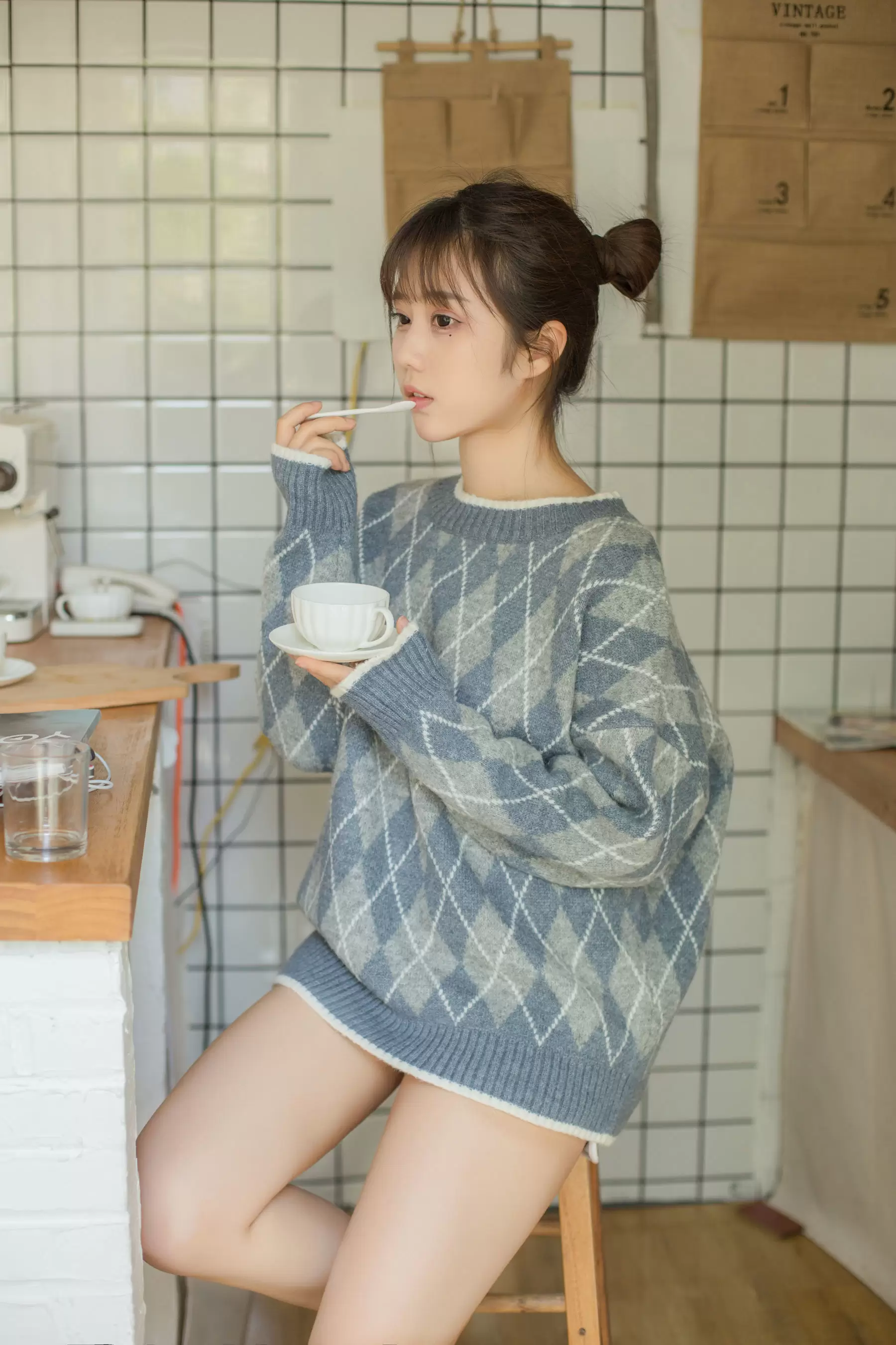 [萝莉COS] 微博福利姬镜酱 – 不知梦 日常 [86P] - 秀人网免费无水印在线套图写真