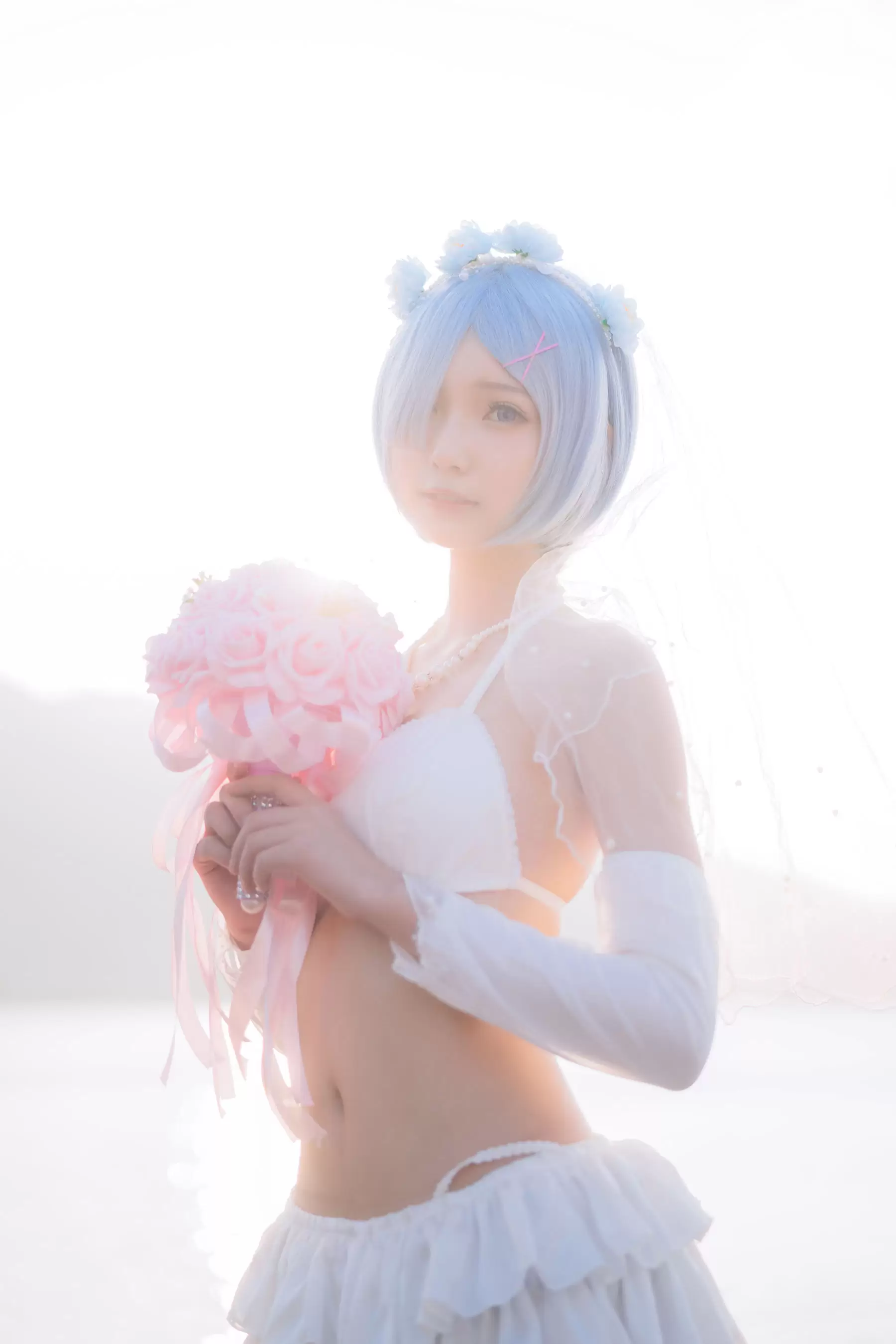 橙子喵 – 蕾姆海边婚纱花嫁 [18P] - 秀人网免费无水印在线套图写真